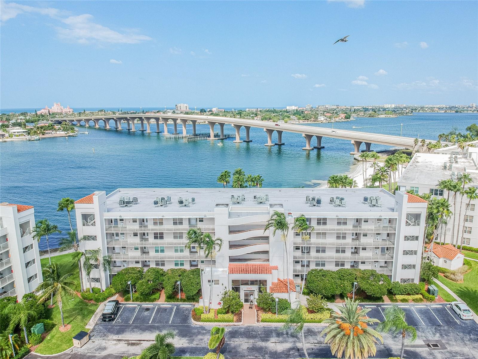 Image 2 of 27 For 5901 Bahia Del Mar Circle 518