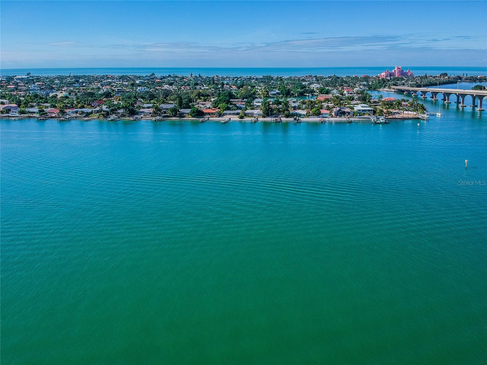 Image 23 of 27 For 5901 Bahia Del Mar Circle 518