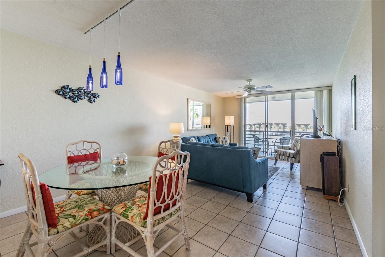 Image 9 of 27 For 5901 Bahia Del Mar Circle 518