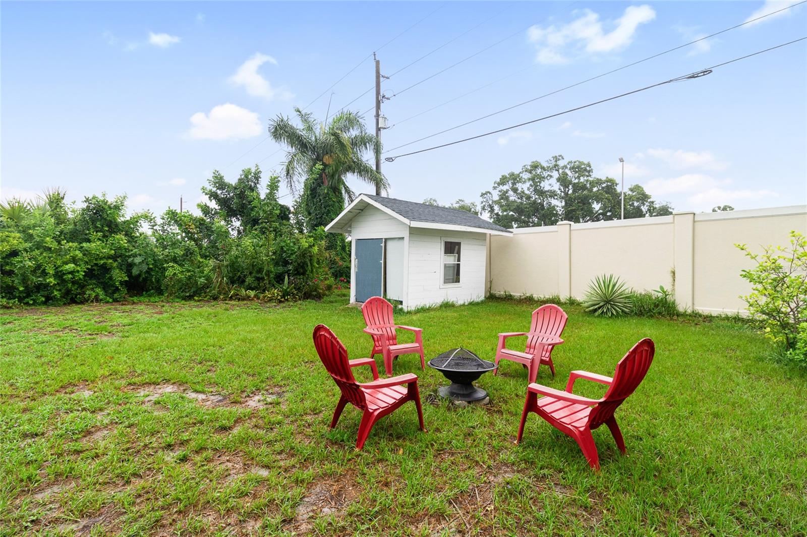 Listing photo id 17 for 1949 Forked Creek Drive