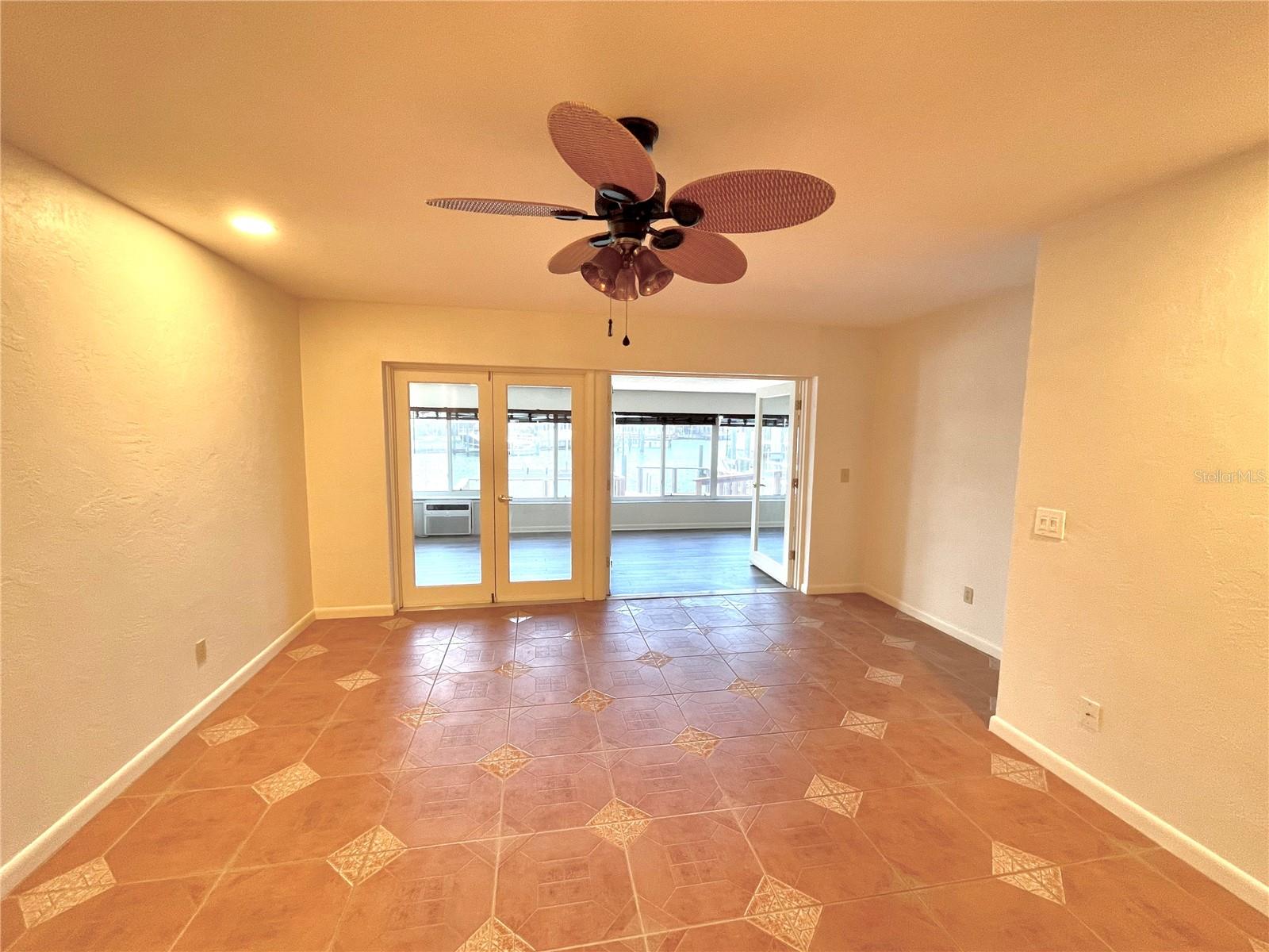 Image 30 of 67 For 514 Boca Ciega Point Boulevard N