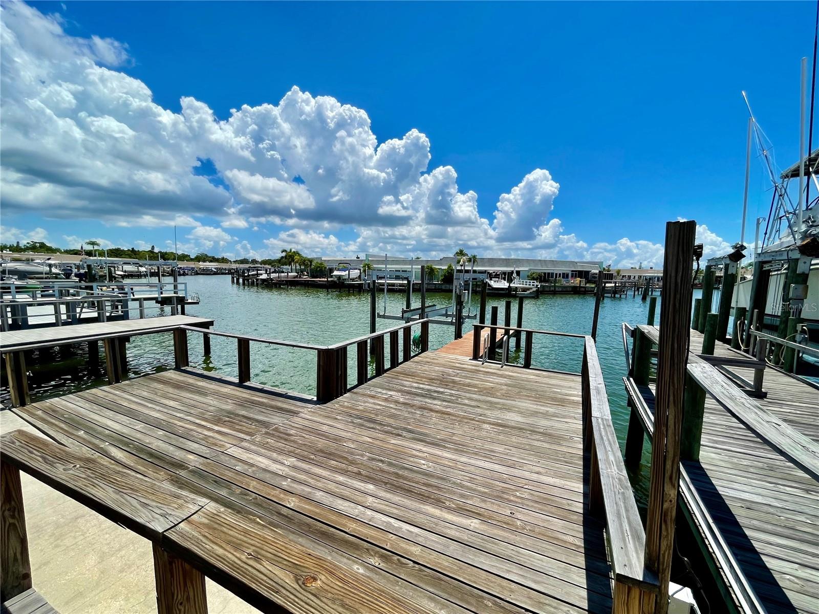 Image 42 of 67 For 514 Boca Ciega Point Boulevard N