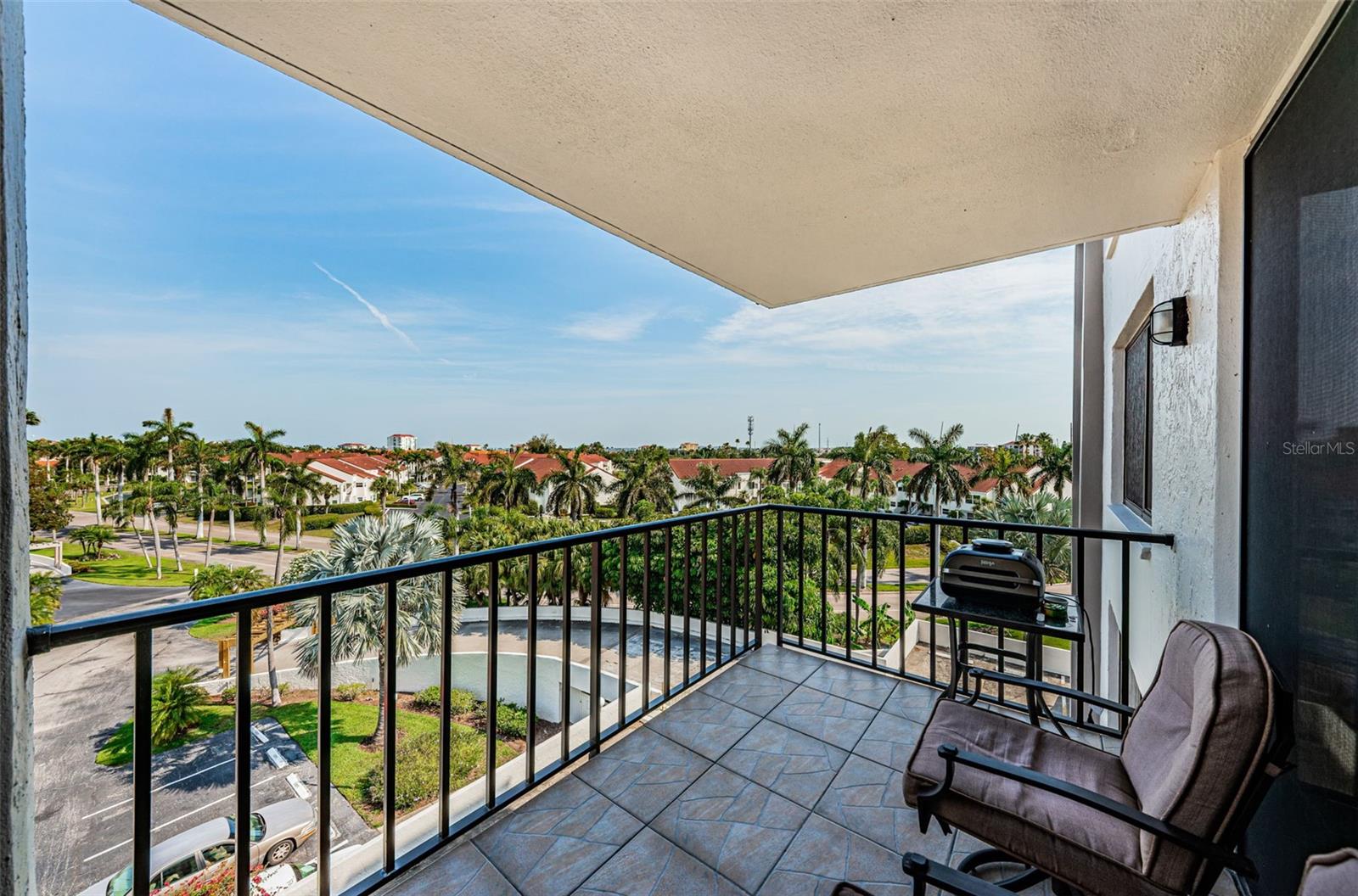 Image 3 of 14 For 6361 Bahia Del Mar Boulevard 503