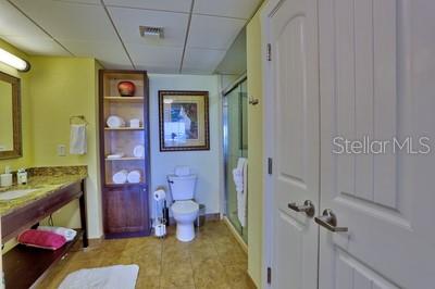 Listing photo id 24 for 399 2nd Street 7-716