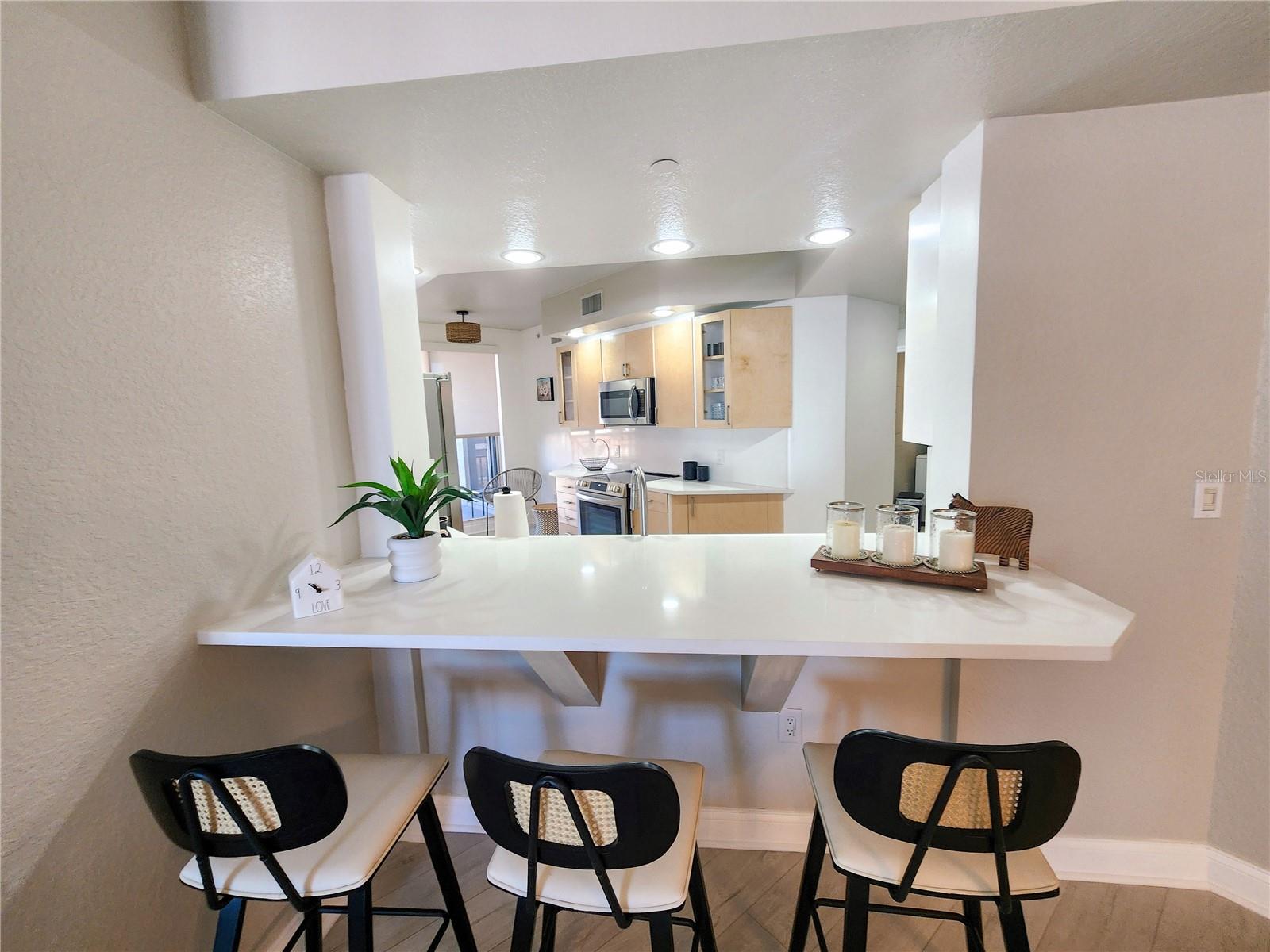 Listing photo id 21 for 11 San Marco Street 508