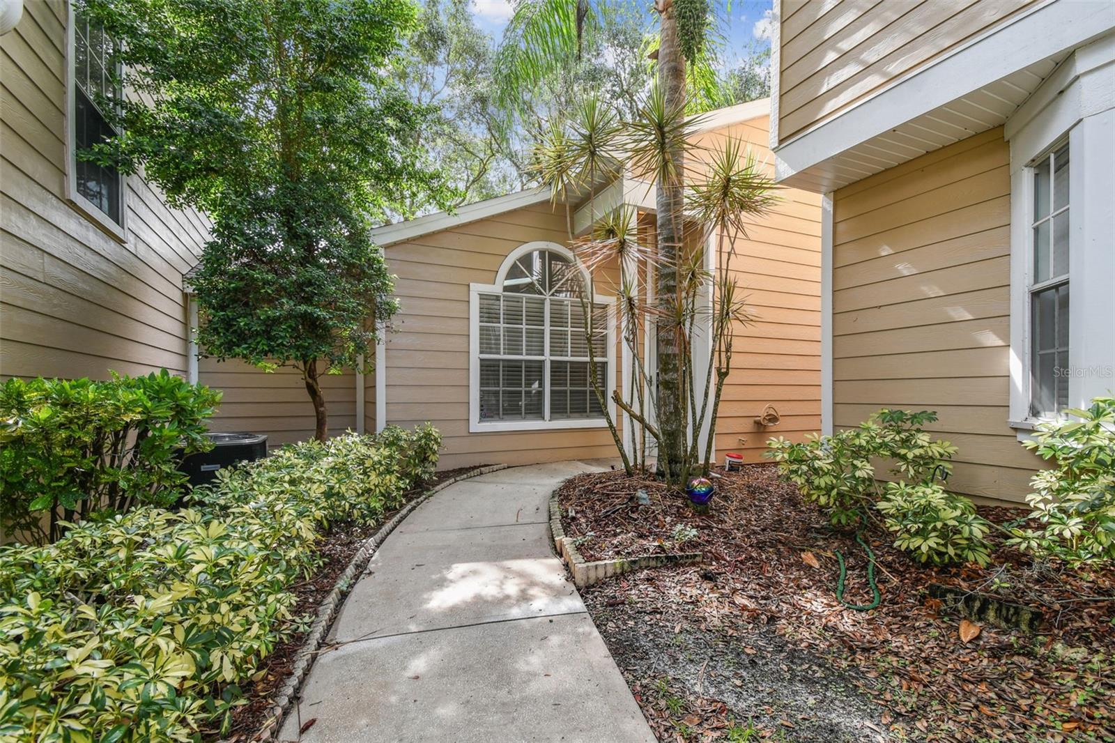 Details for 2422 Hounds Trail, PALM HARBOR, FL 34683