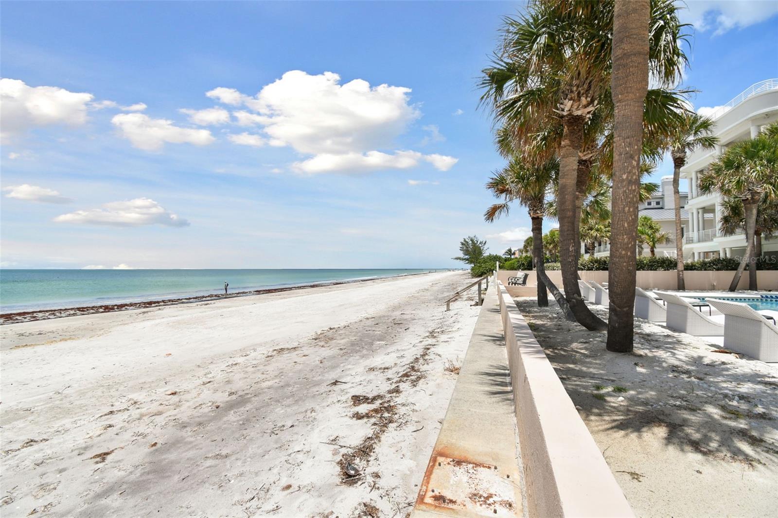 Listing photo id 14 for 1520 Gulf Boulevard