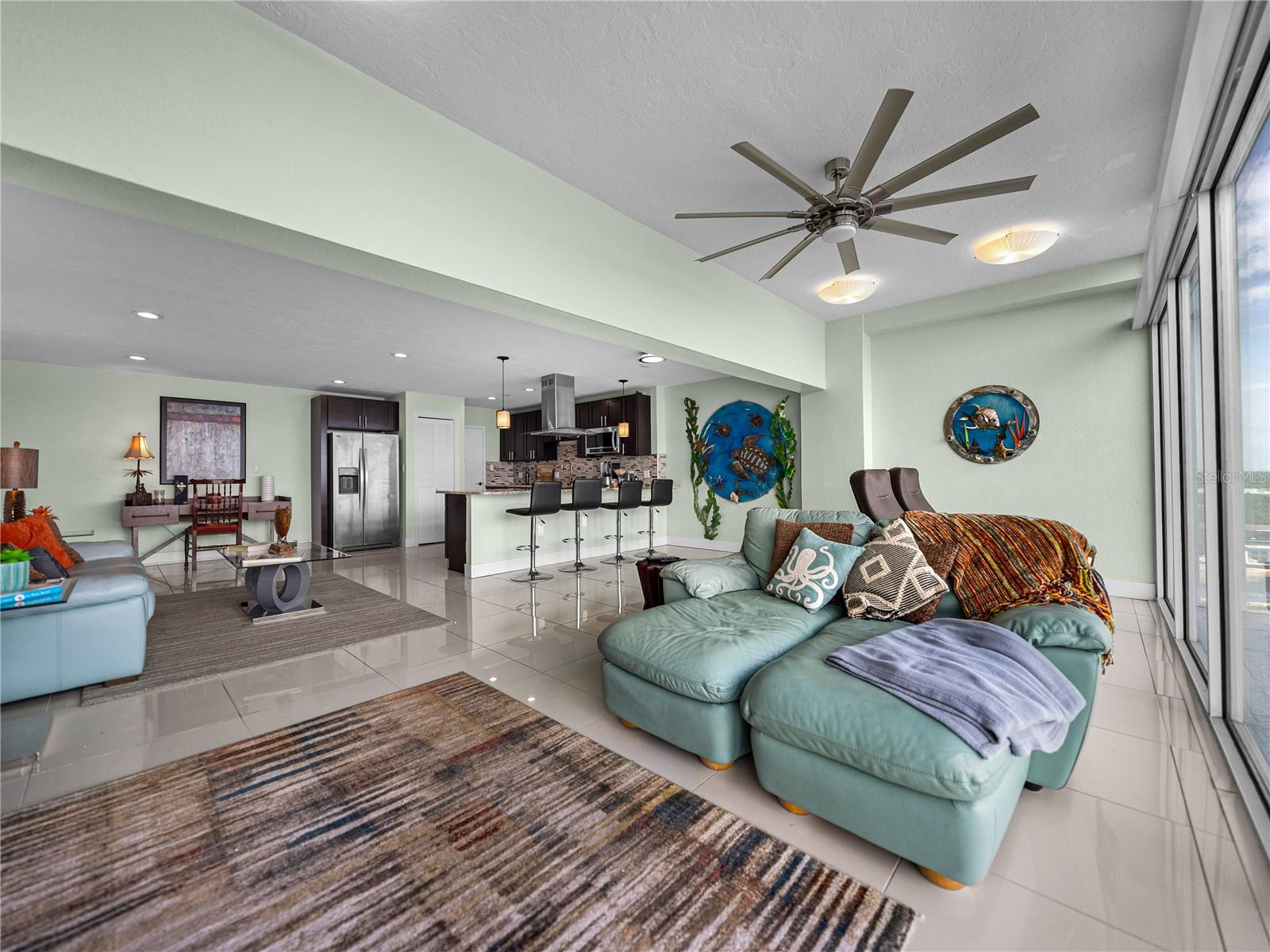 Listing photo id 20 for 7200 Sunshine Skyway Lane S 16f