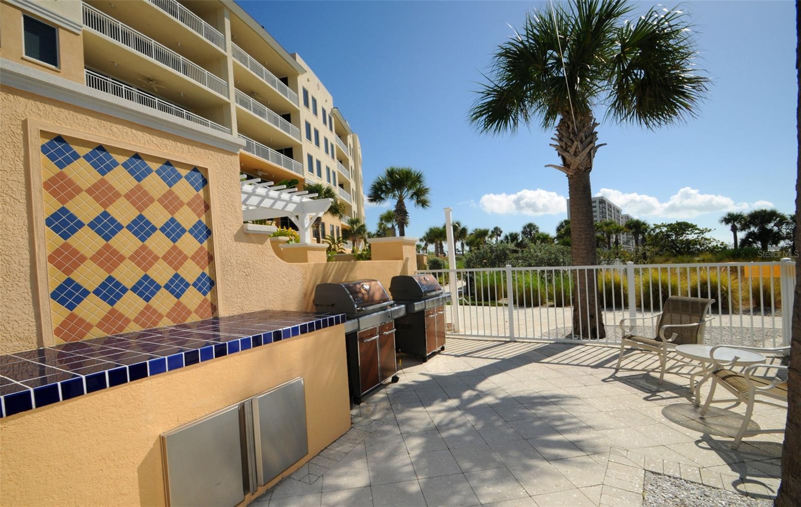 Image 41 of 47 For 15208 Gulf Boulevard 609