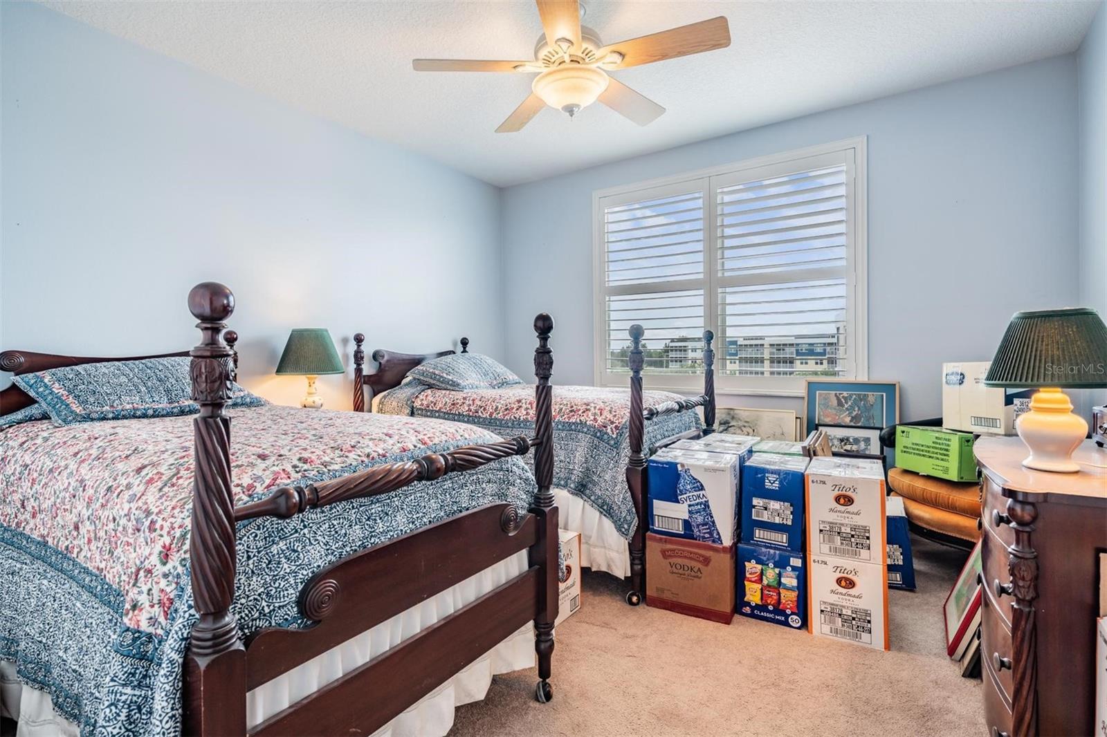 Listing photo id 22 for 1200 Country Club Drive 6501