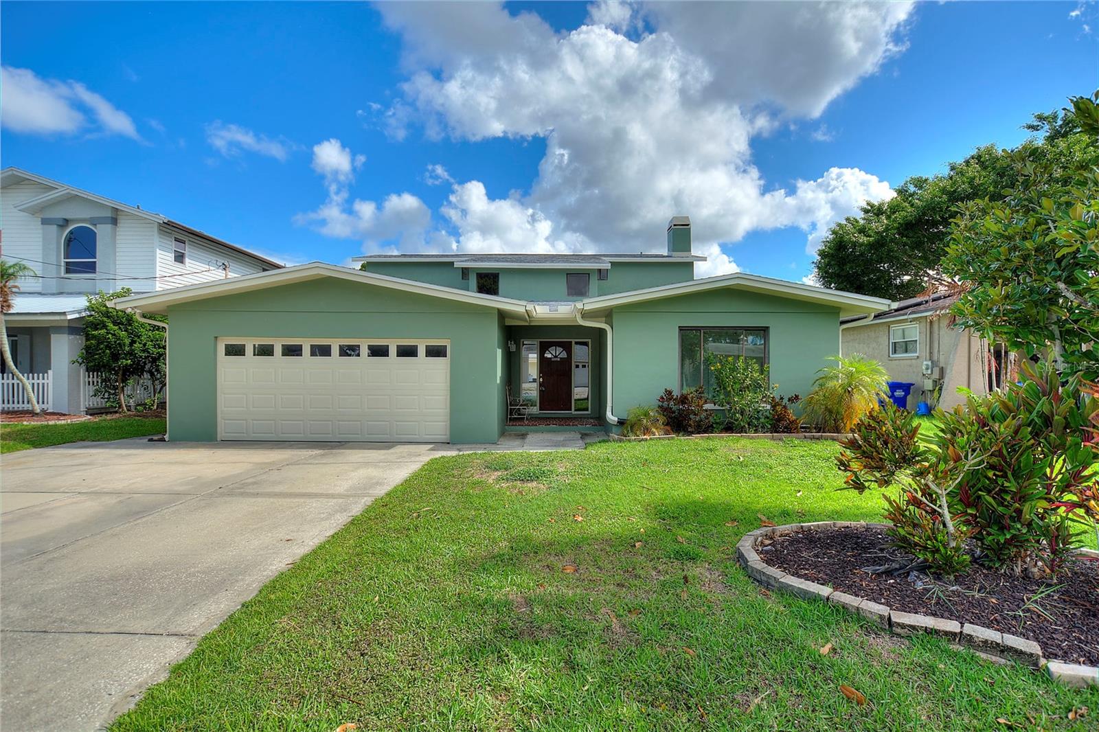 Details for 61 Canal Drive, PALM HARBOR, FL 34684