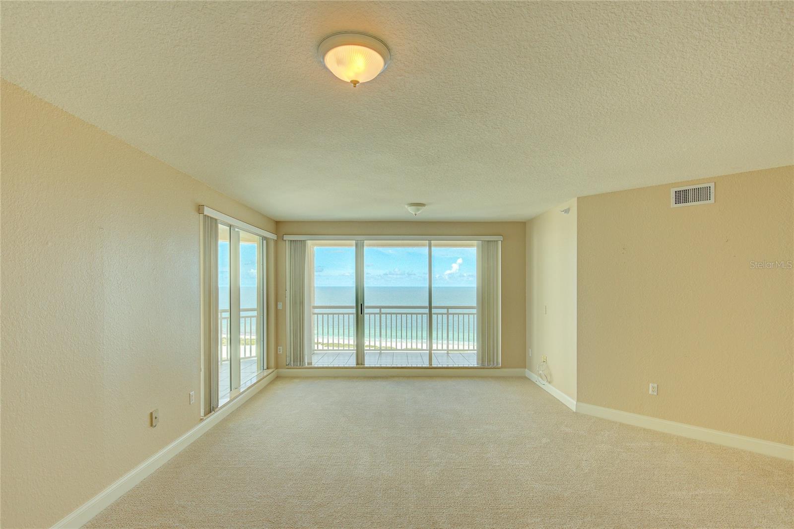 Image 20 of 49 For 1170 Gulf Boulevard 1803