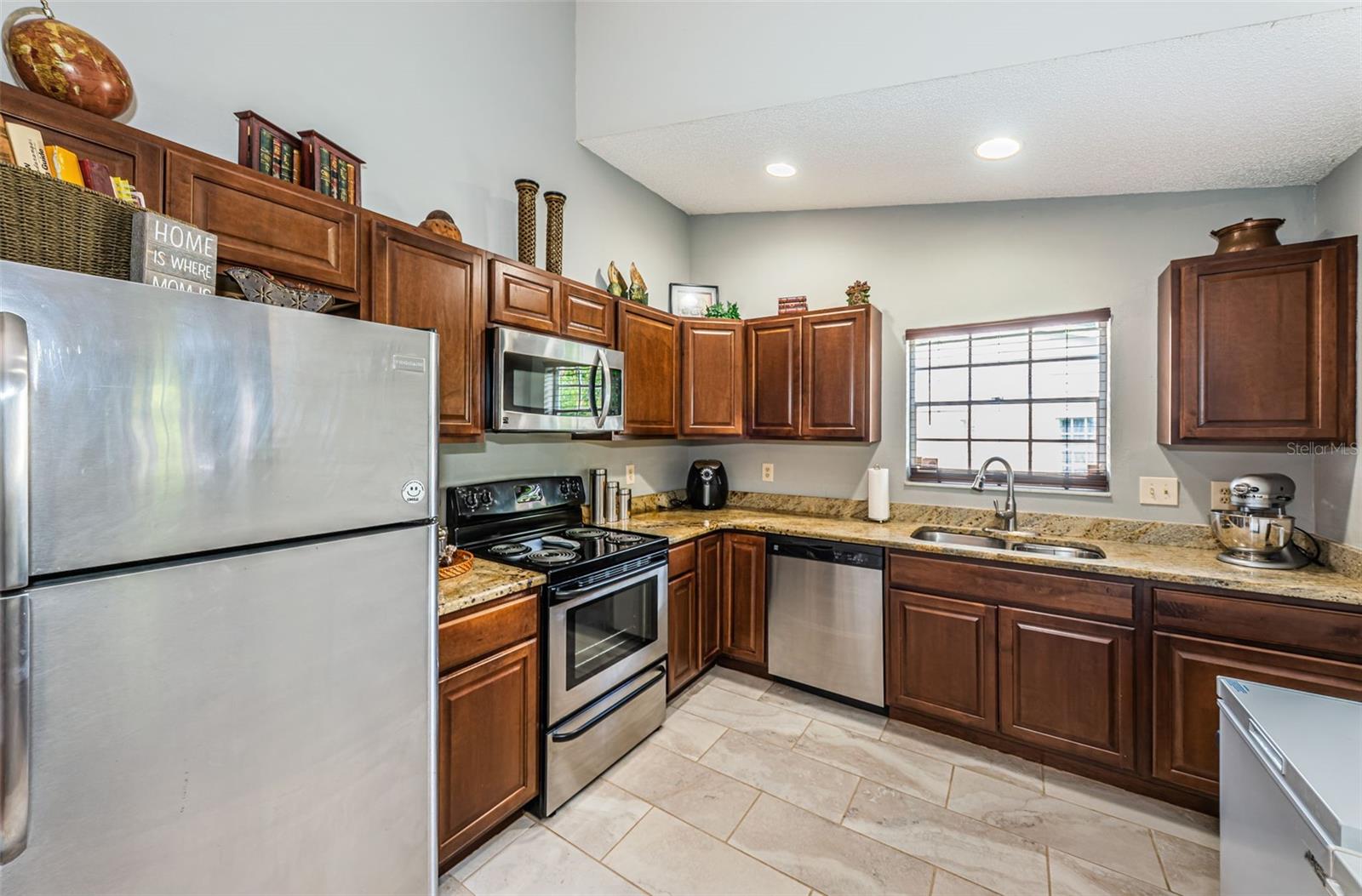 Image 21 of 58 For 2197 Fox Chase Boulevard 202