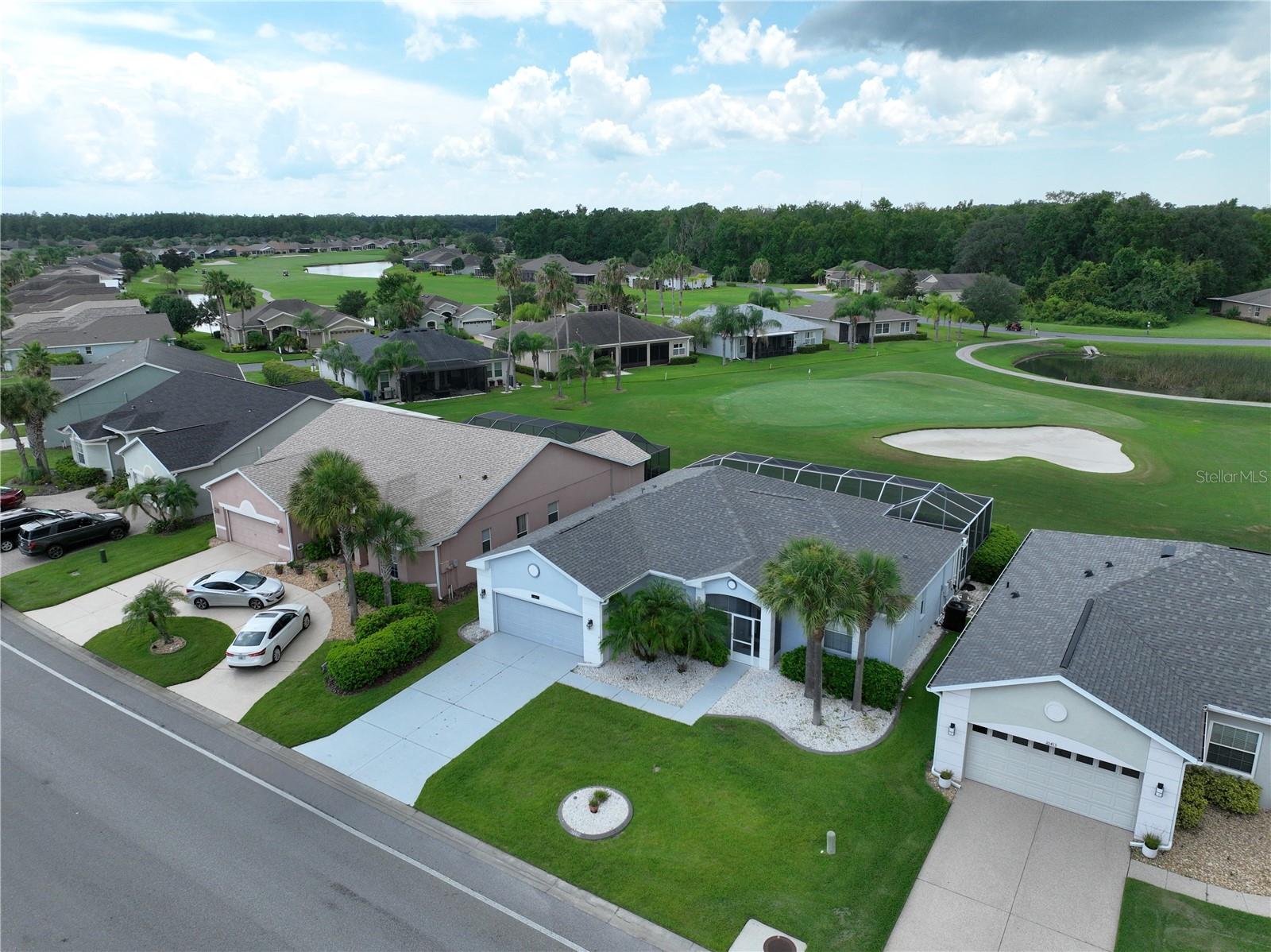 Listing photo id 40 for 10407 Old Tampa Bay Drive