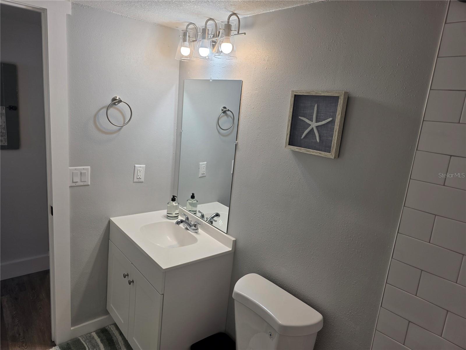 Image 30 of 36 For 1 Windrush Boulevard 25