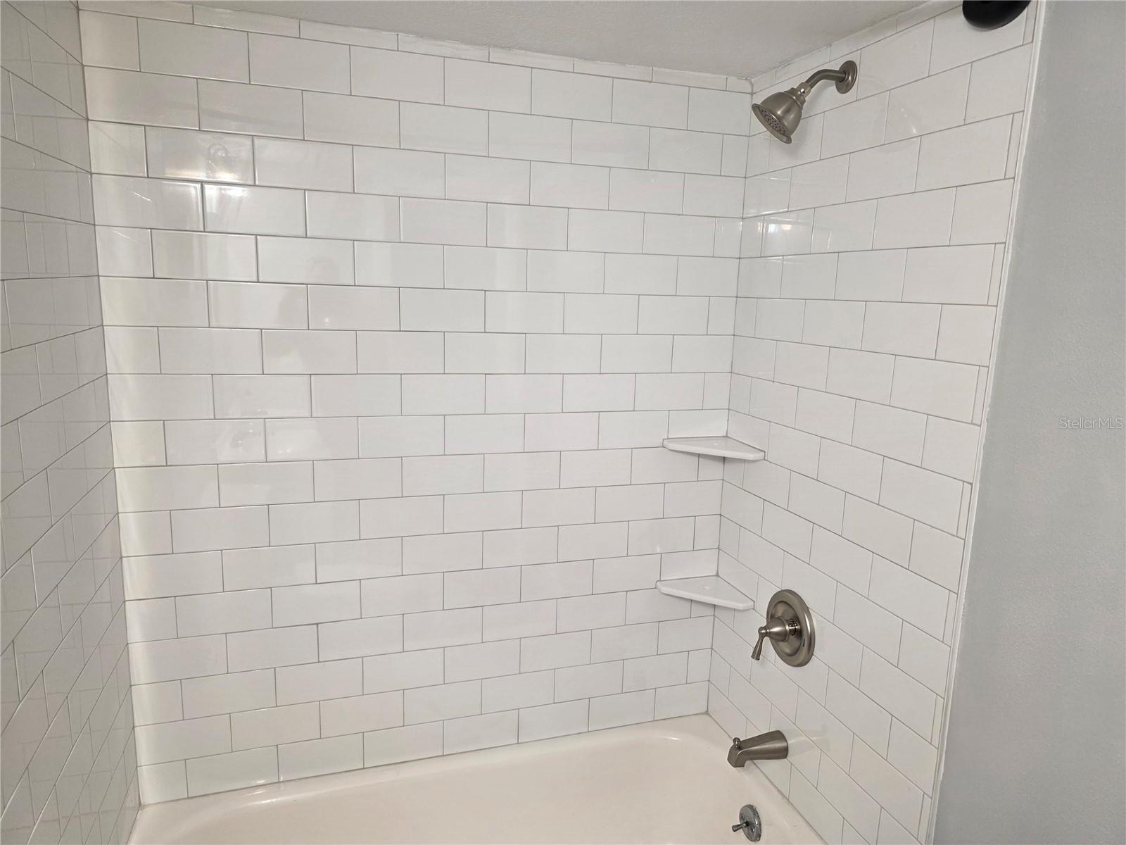 Image 31 of 36 For 1 Windrush Boulevard 25