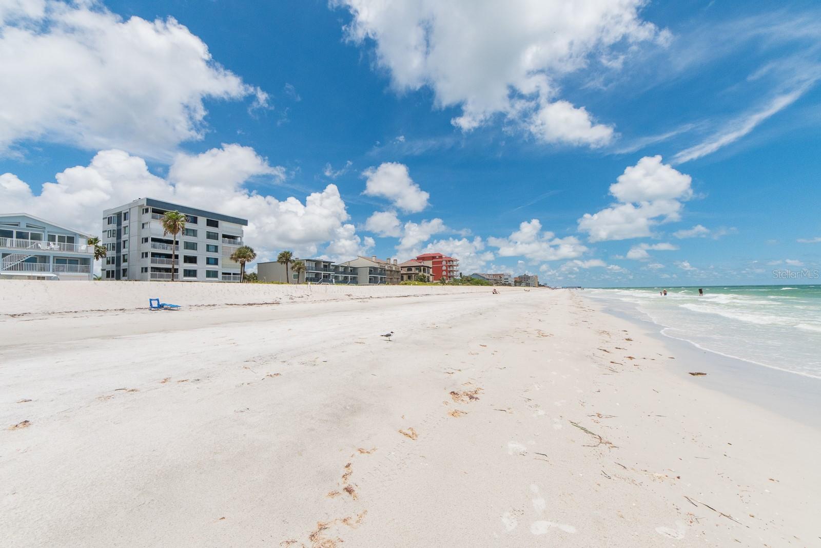 Image 80 of 86 For 19106 Gulf Boulevard 102