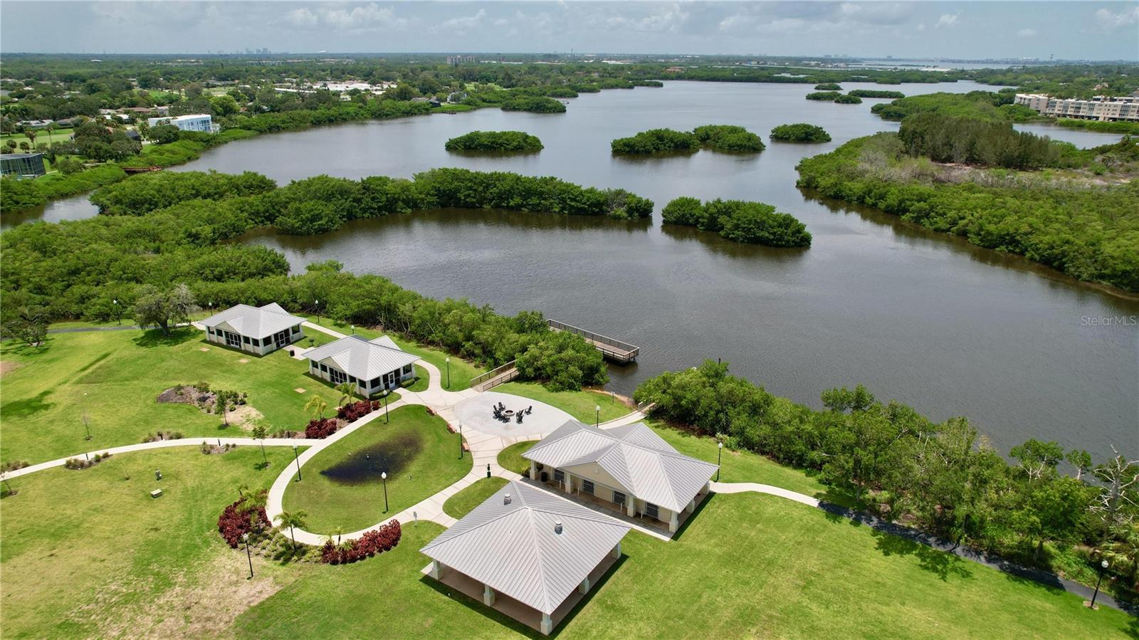 Listing photo id 54 for 7193 Islamorada Cir