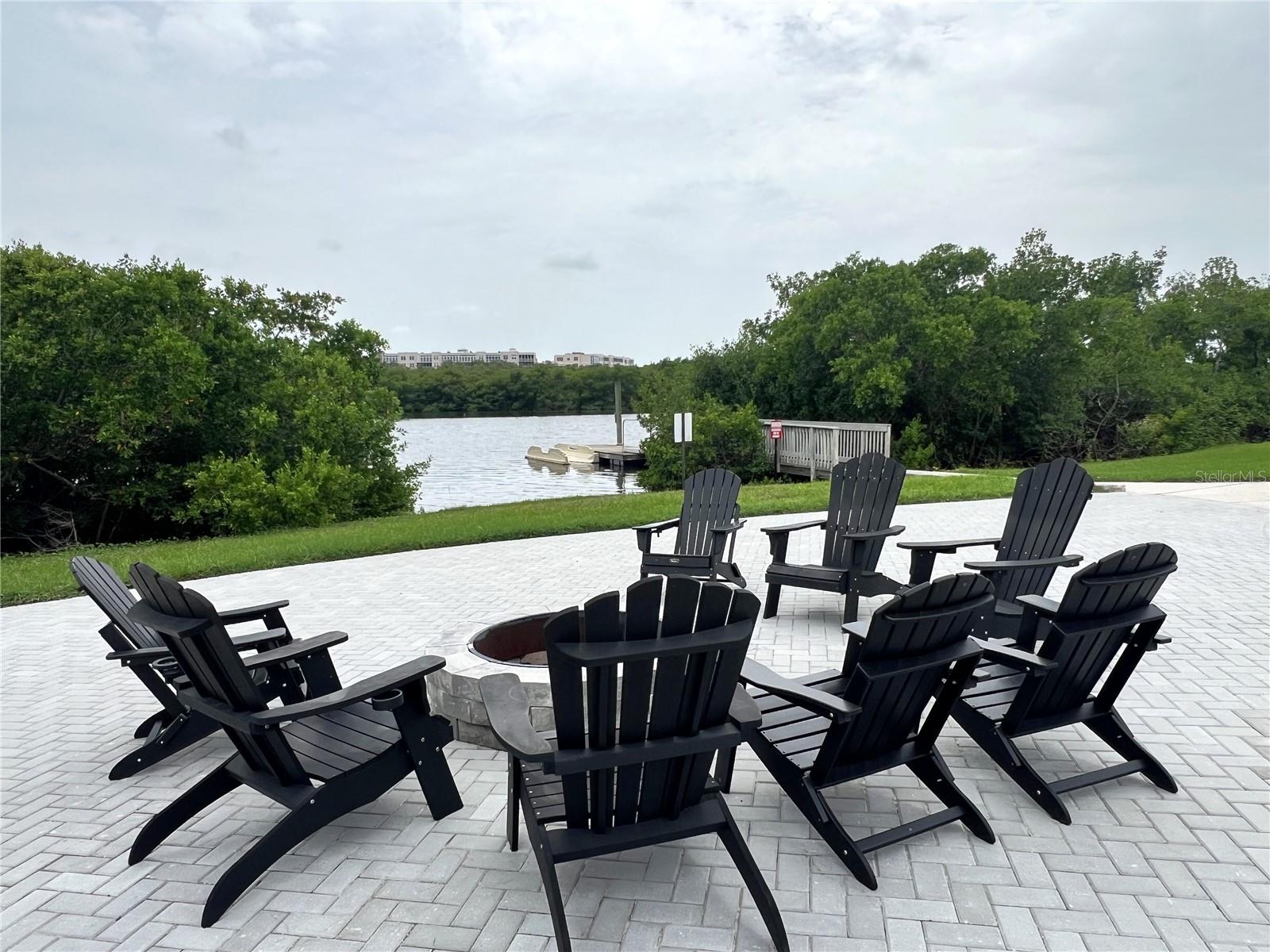 Listing photo id 58 for 7193 Islamorada Cir