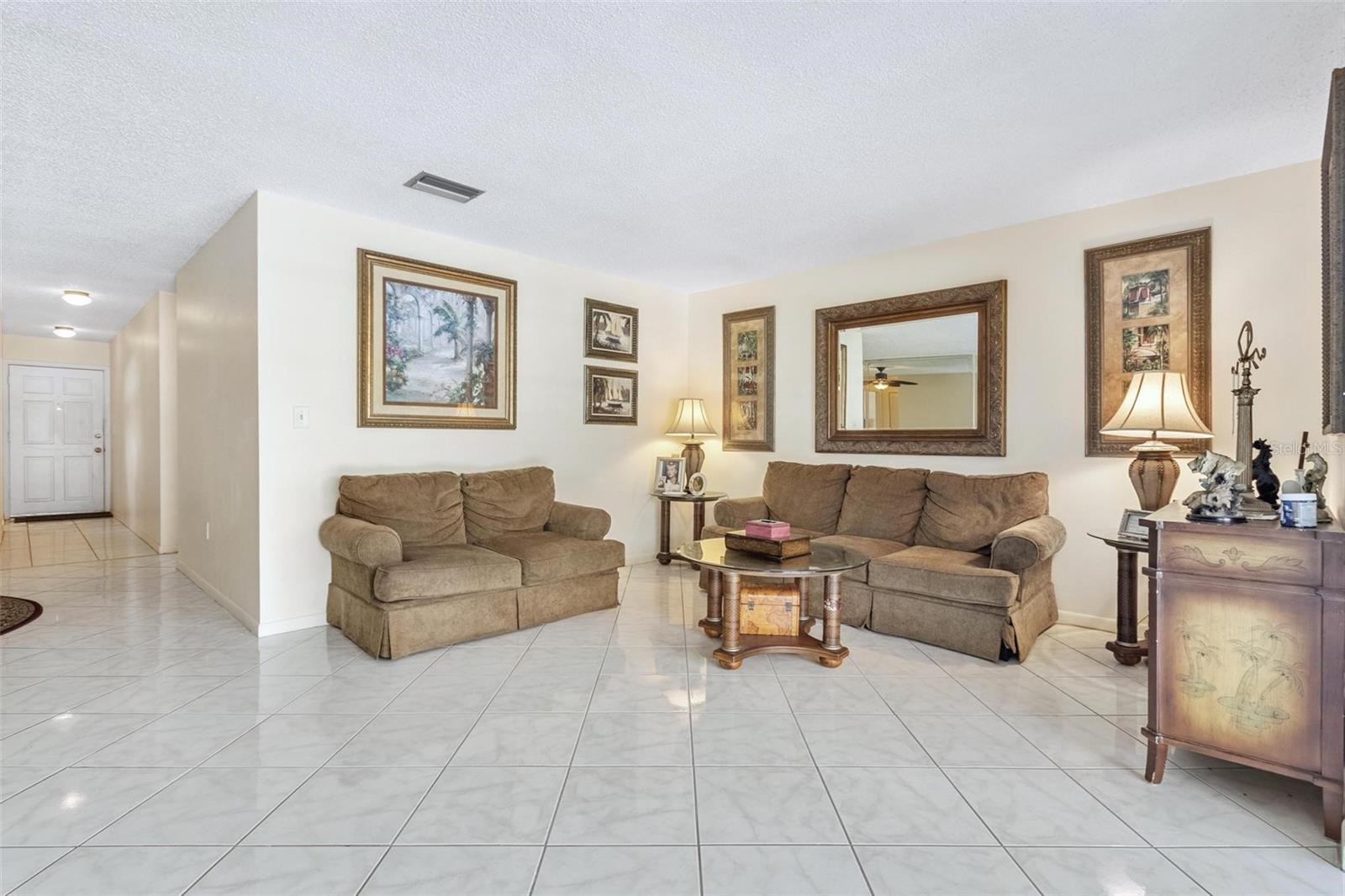Image 4 of 41 For 3128 59th Street S 214