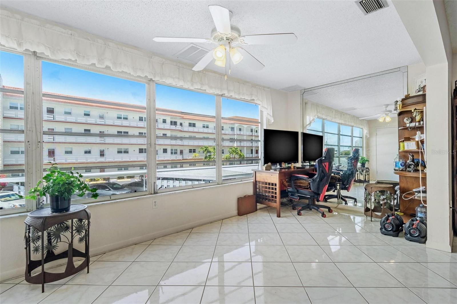 Image 5 of 41 For 3128 59th Street S 214