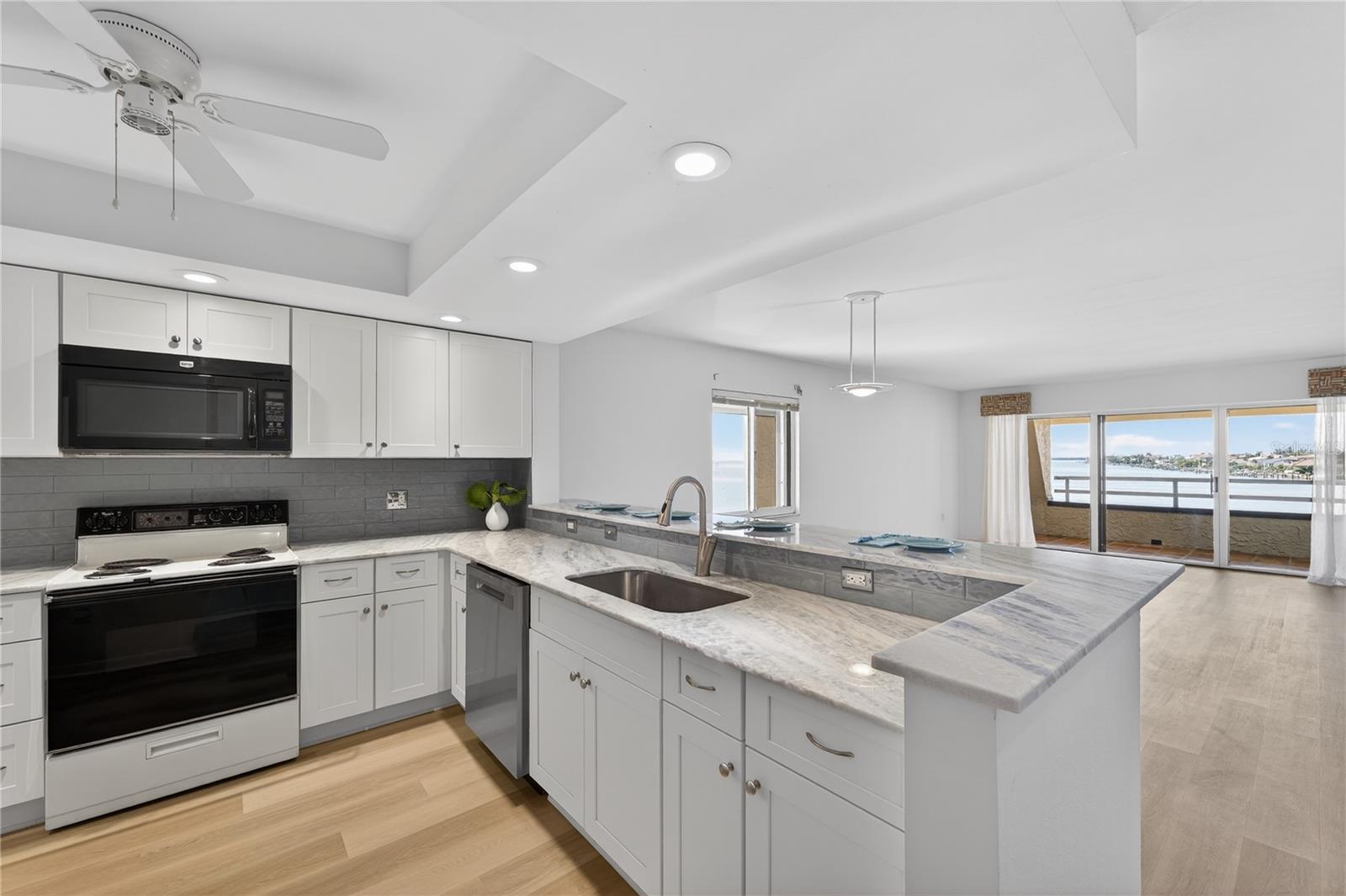 Image 3 of 62 For 138 1st Street E 302