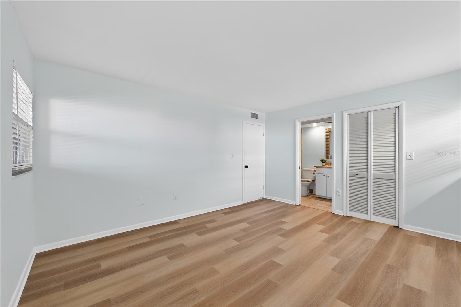 Image 57 of 62 For 138 1st Street E 302