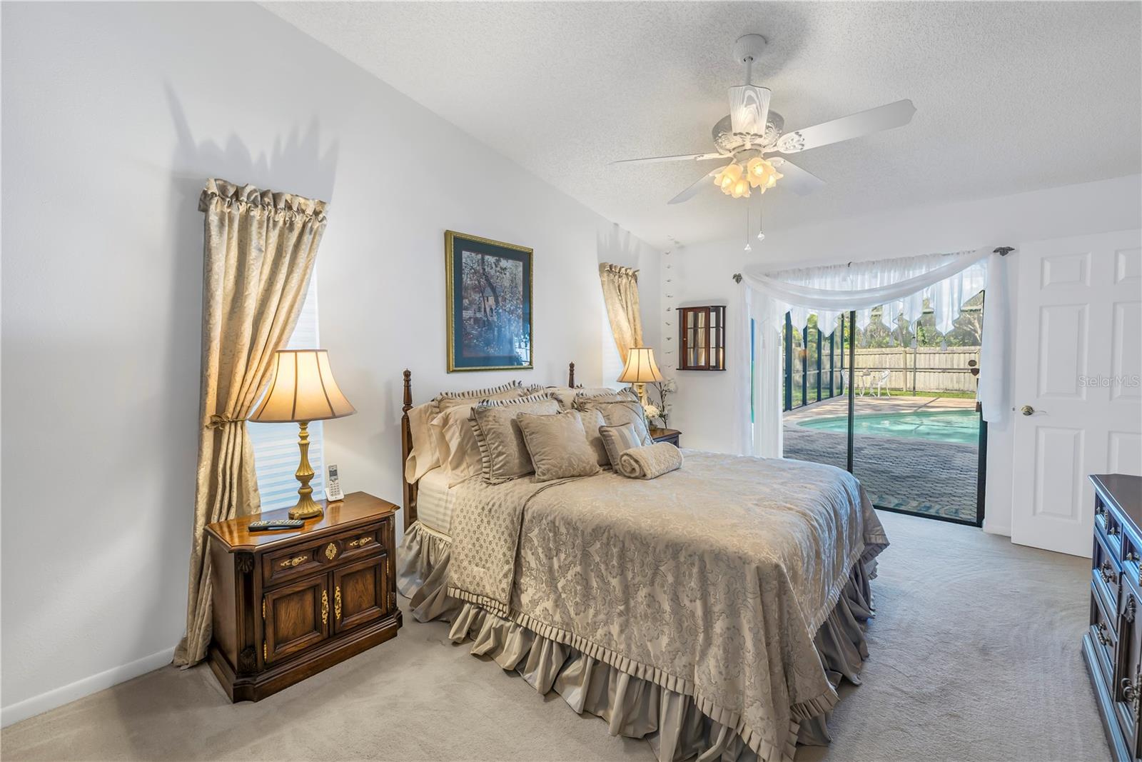 Listing photo id 11 for 11036 Tradewinds Boulevard