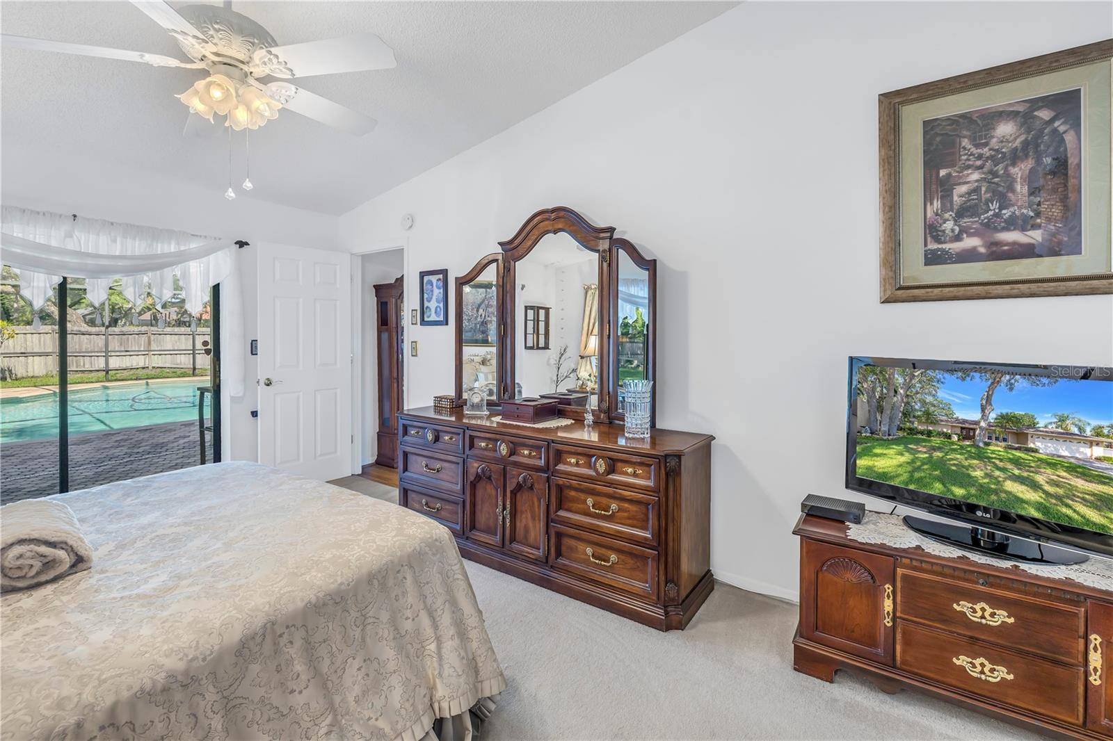 Listing photo id 12 for 11036 Tradewinds Boulevard