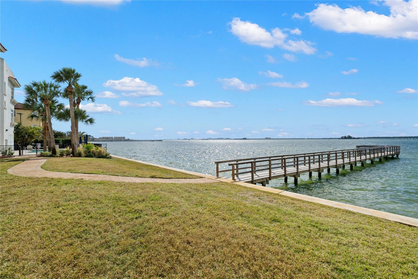 Listing photo id 44 for 1340 Bayshore Boulevard 501