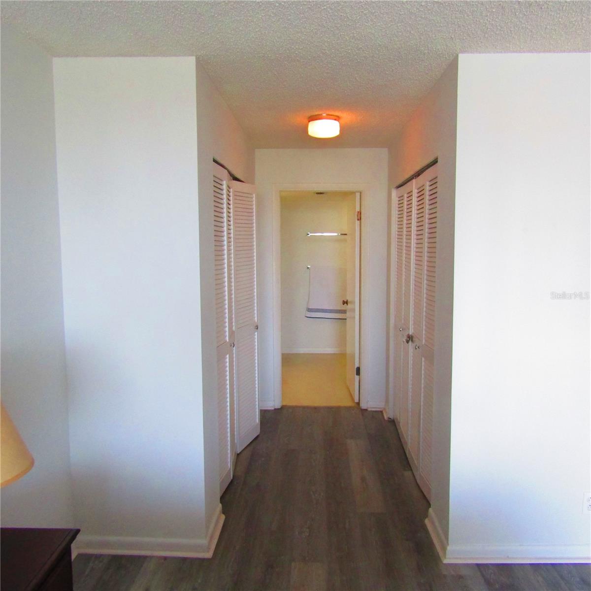 Image 23 of 39 For 1430 Gulf Boulevard 404