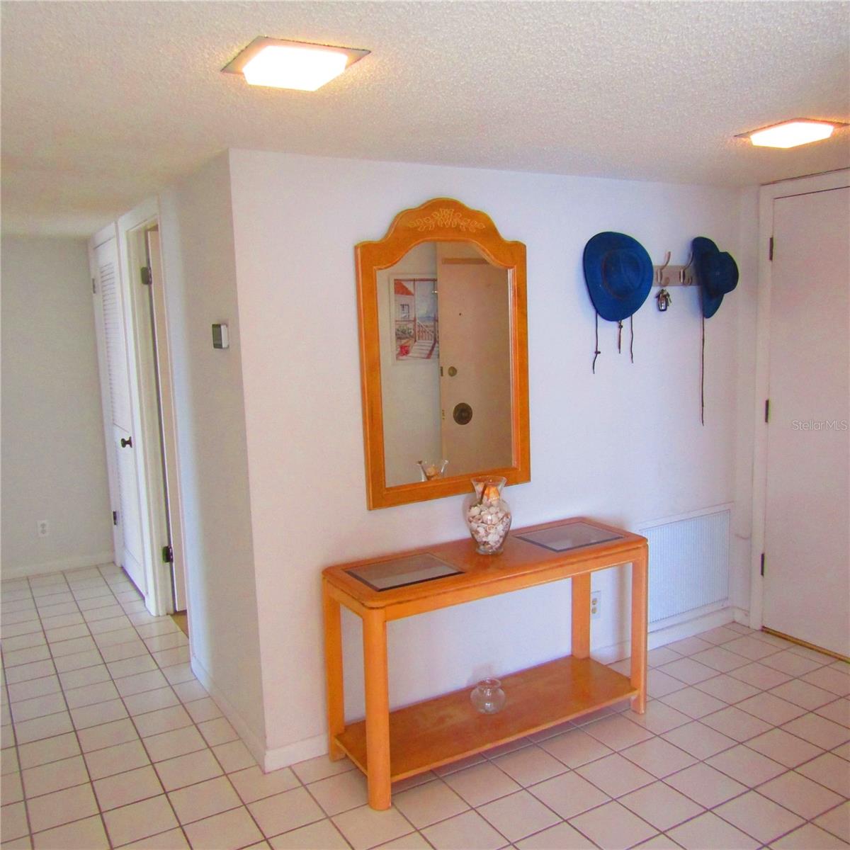 Image 5 of 39 For 1430 Gulf Boulevard 404