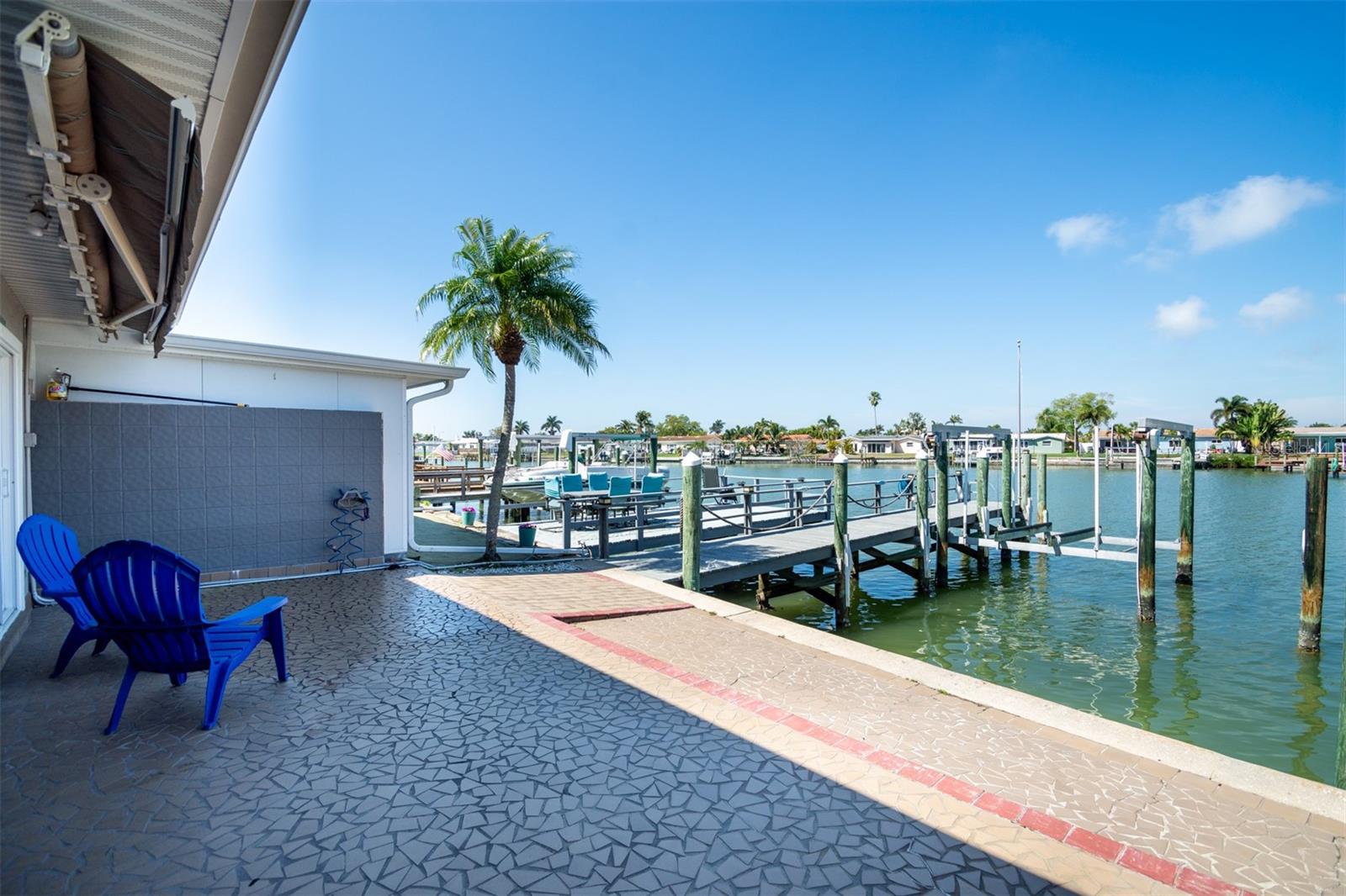 Image 23 of 53 For 427 Boca Ciega Point Boulevard N