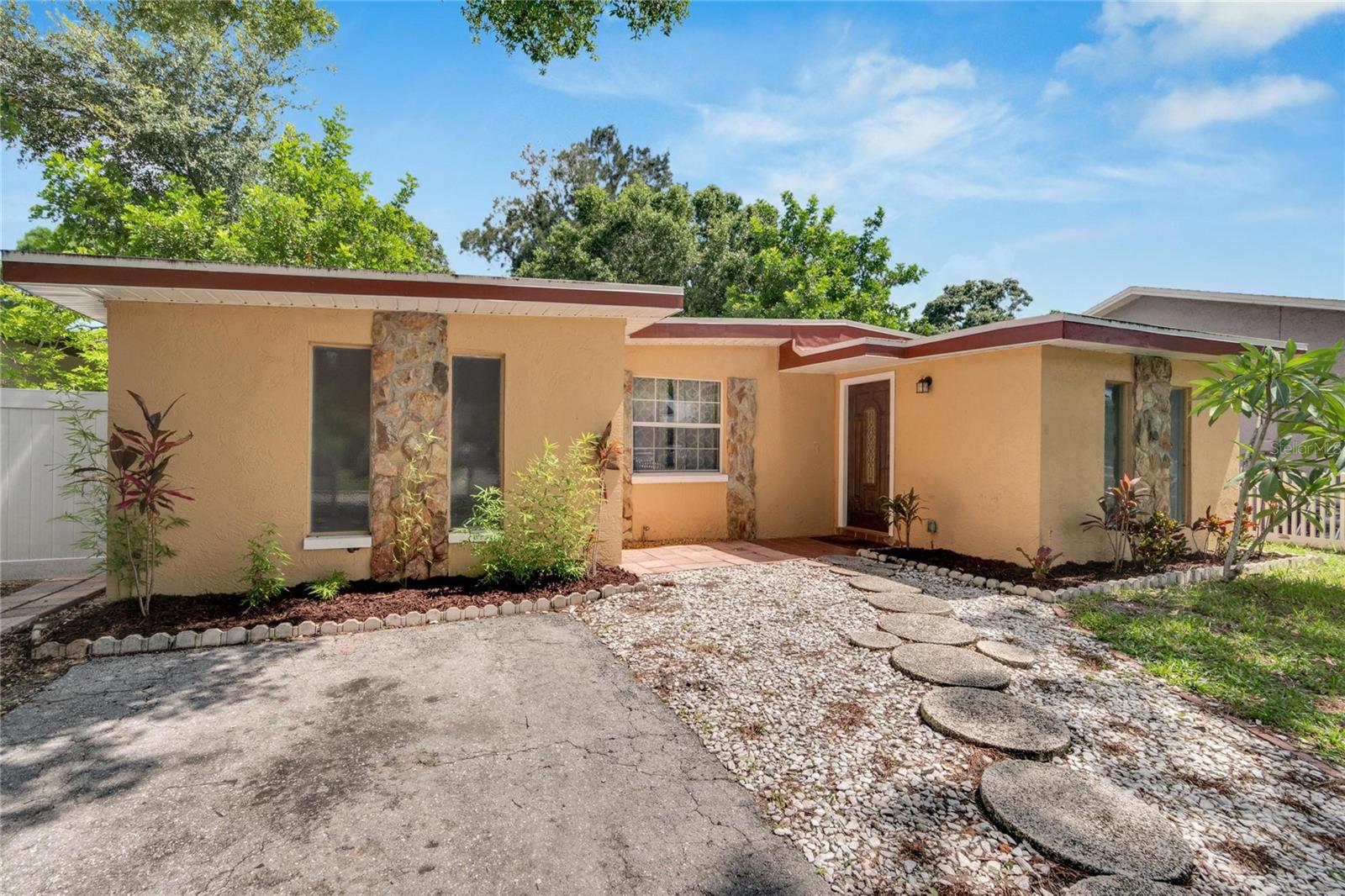 Details for 4261 67th Avenue N, PINELLAS PARK, FL 33781