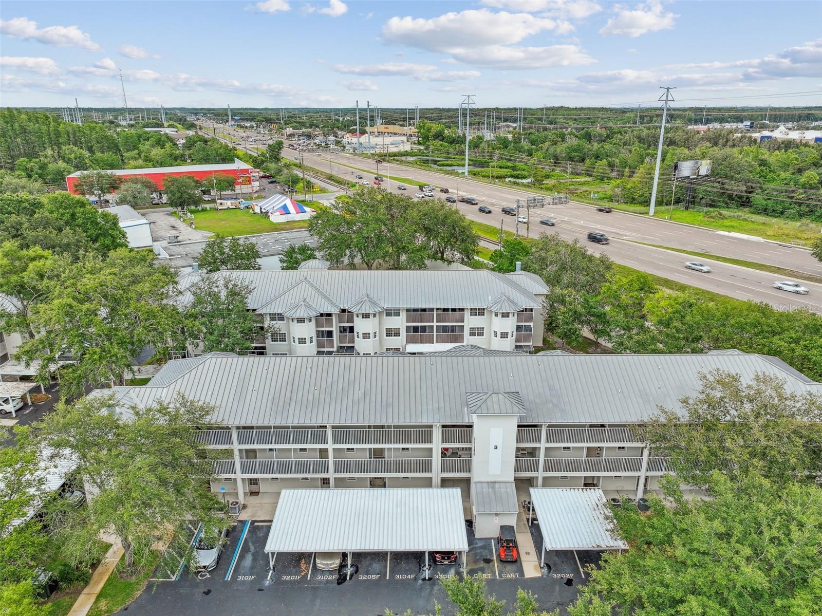 Image 2 of 43 For 21103 Patio View Court 3305