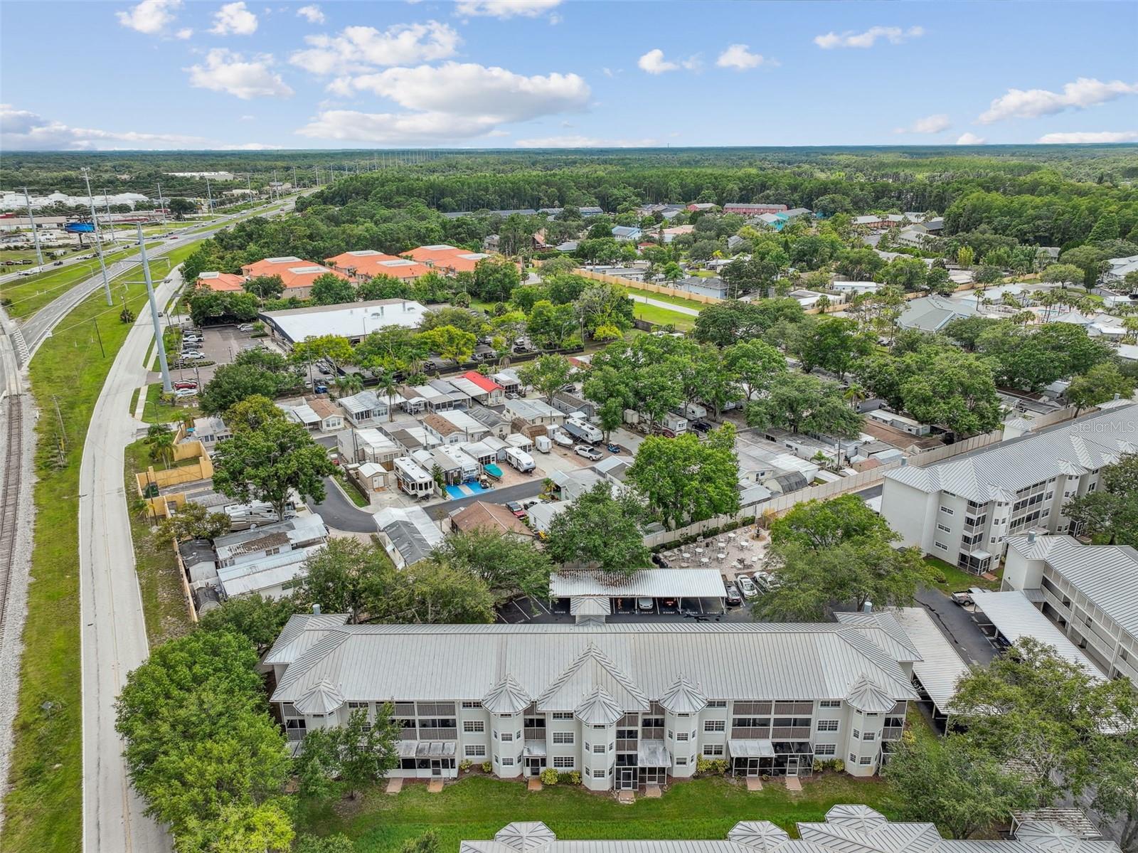 Image 5 of 43 For 21103 Patio View Court 3305