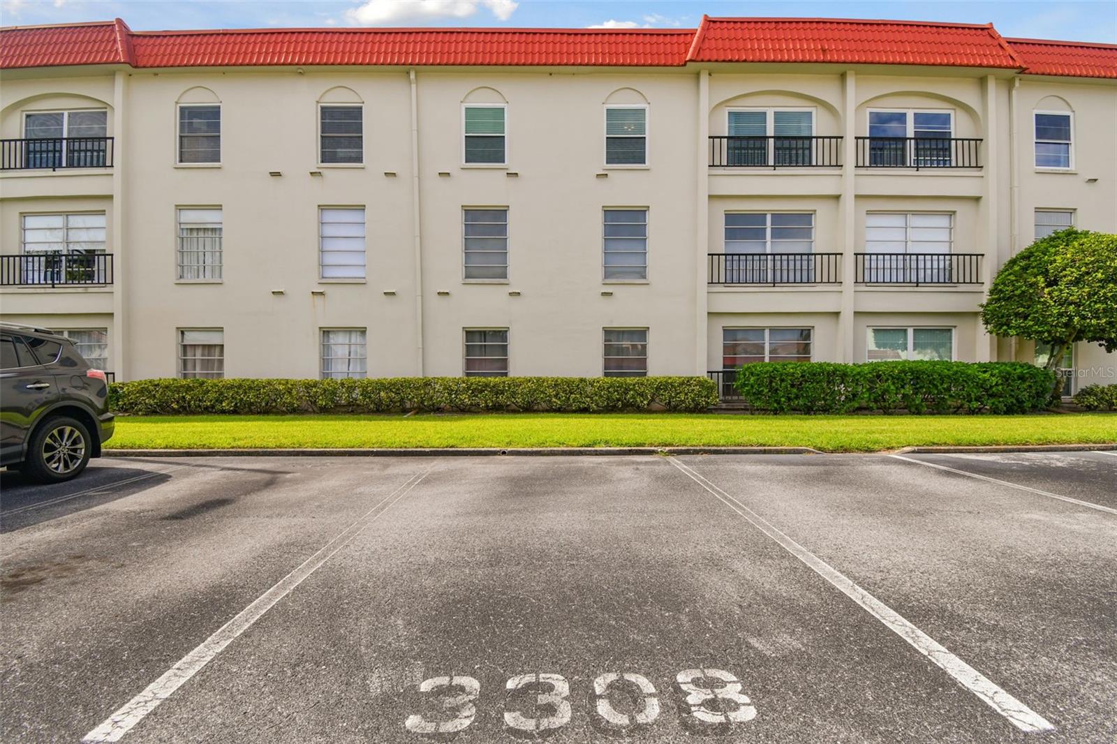 Image 37 of 69 For 2700 Bayshore Boulevard 3308