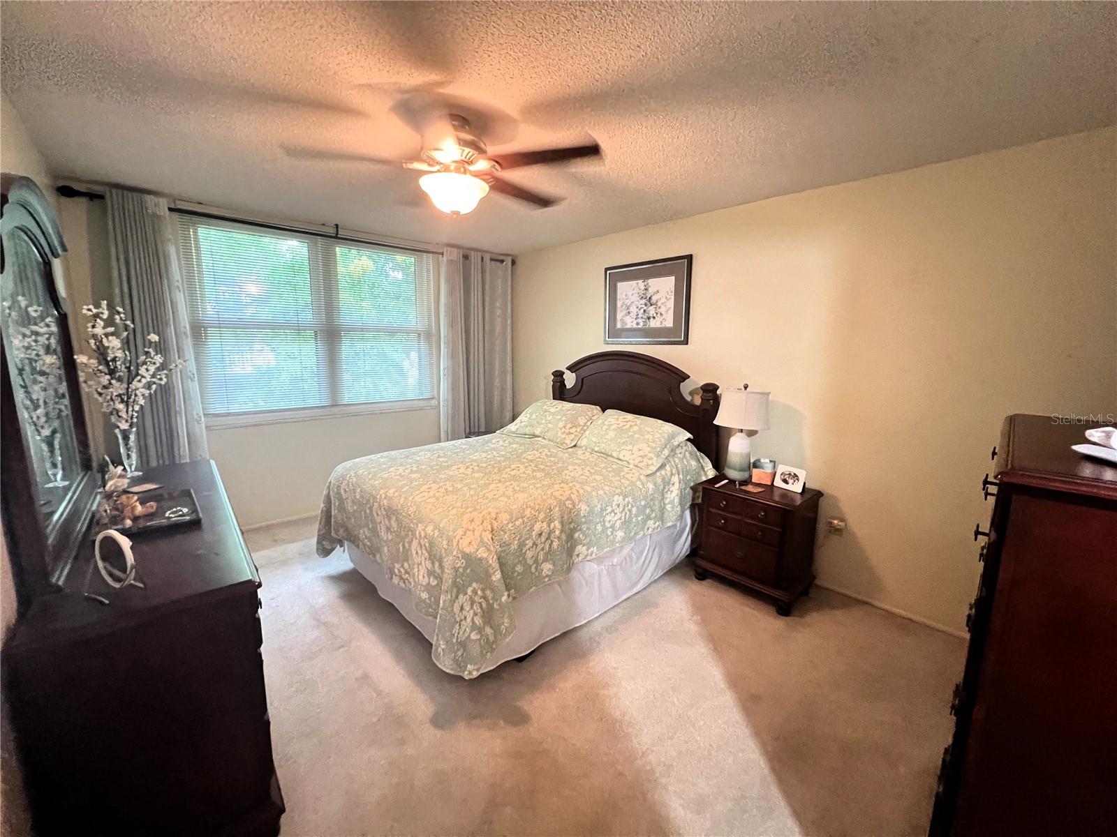 Listing photo id 13 for 2612 Pearce Drive 310