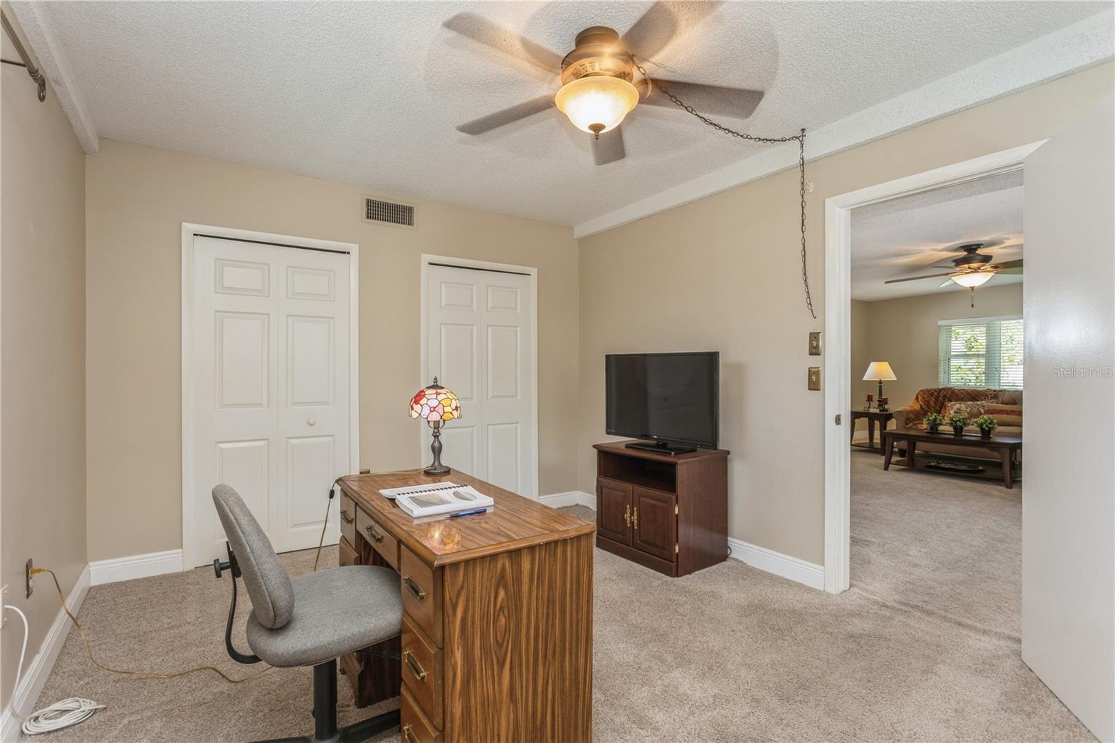 Listing photo id 30 for 11806 96th Place