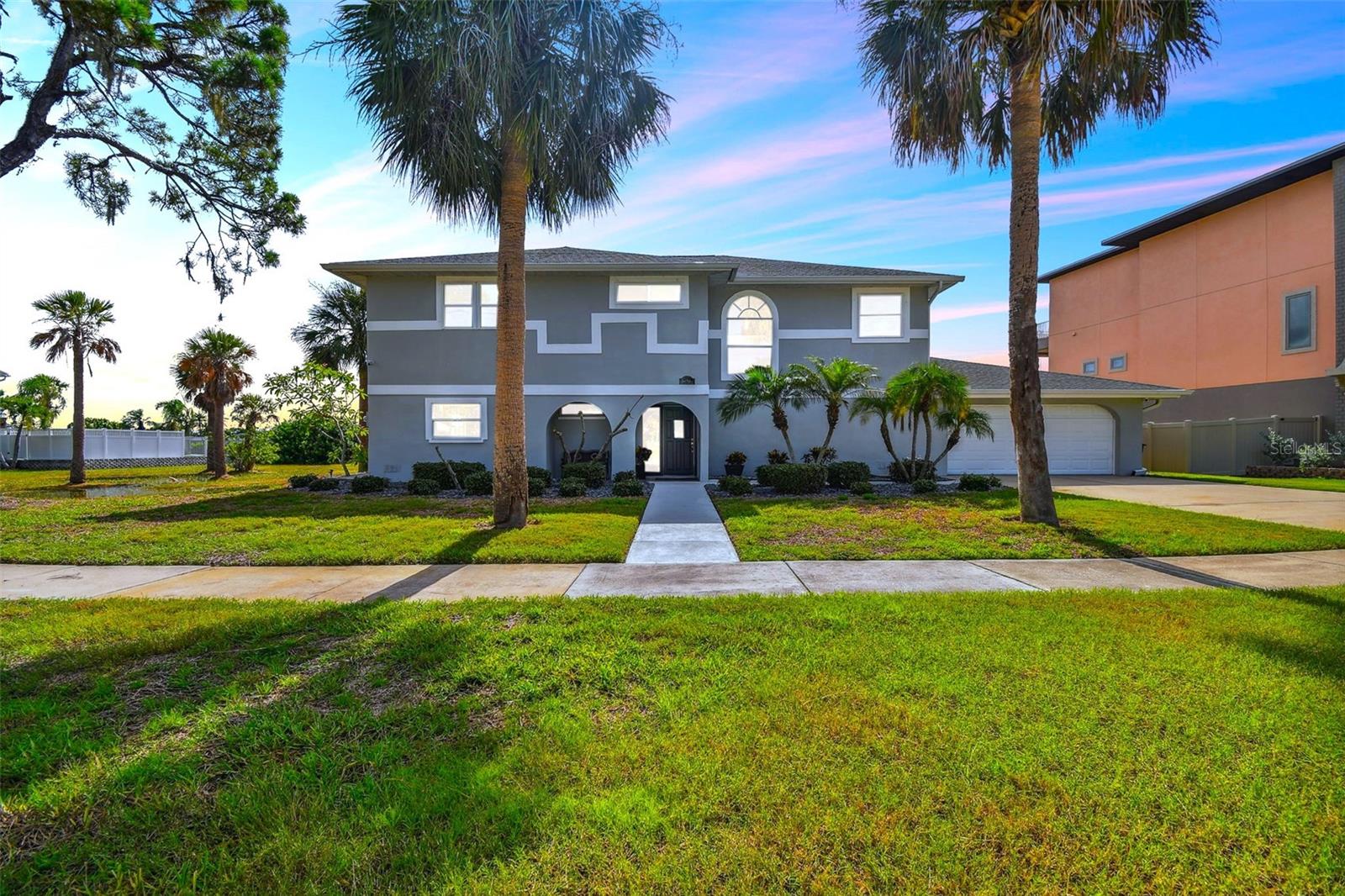 Listing photo id 91 for 644 Bayshore Drive