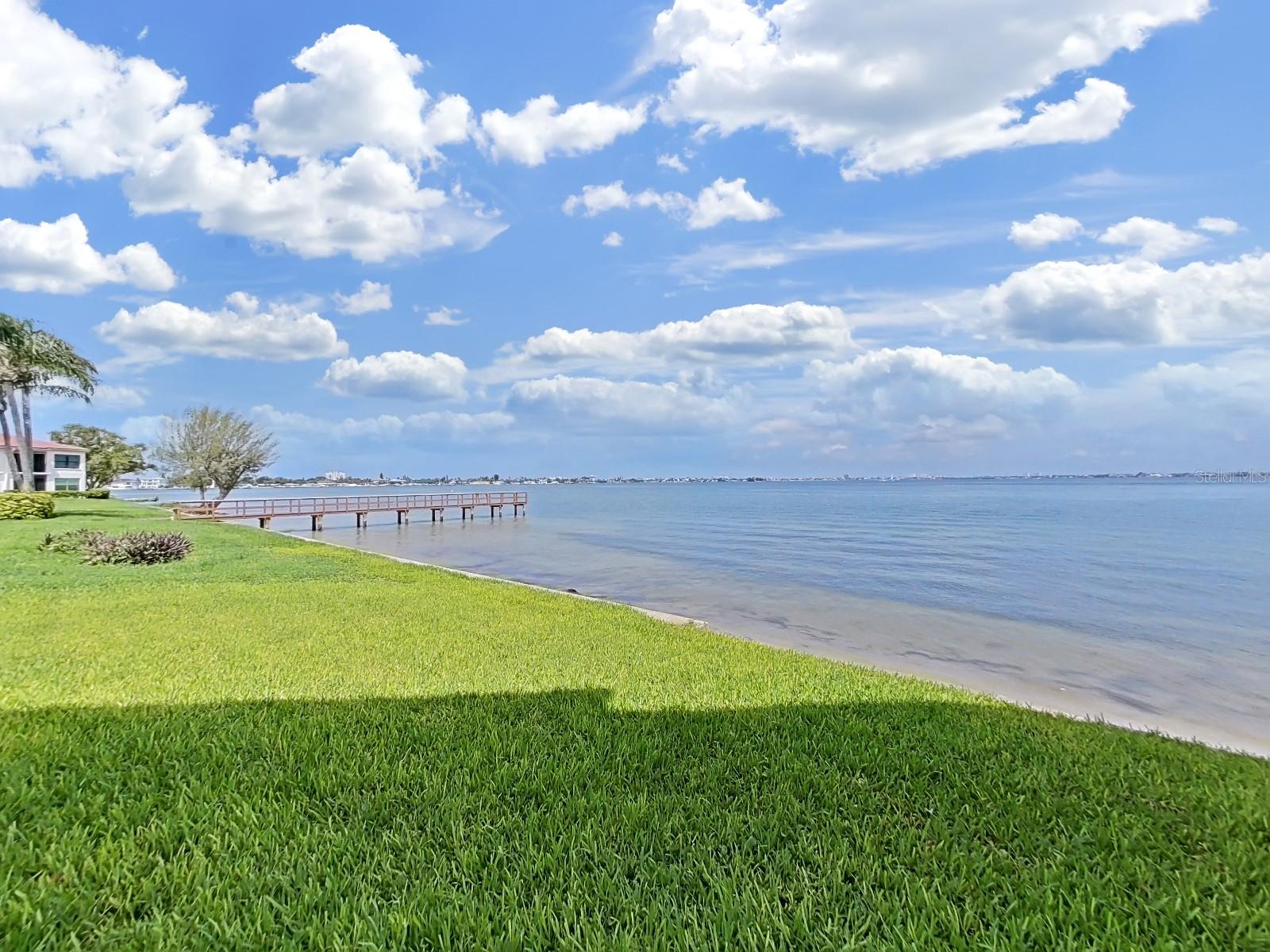 Image 21 of 32 For 6177 Sun Boulevard 108