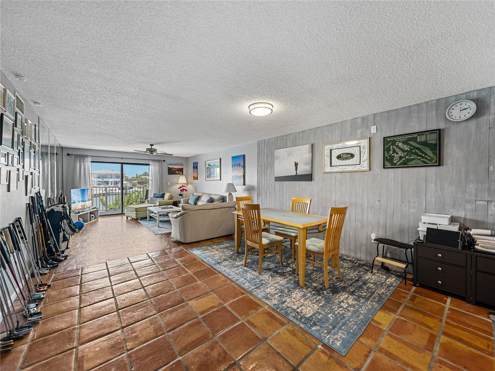 Image 11 of 73 For 340 Pinellas Bayway S 205