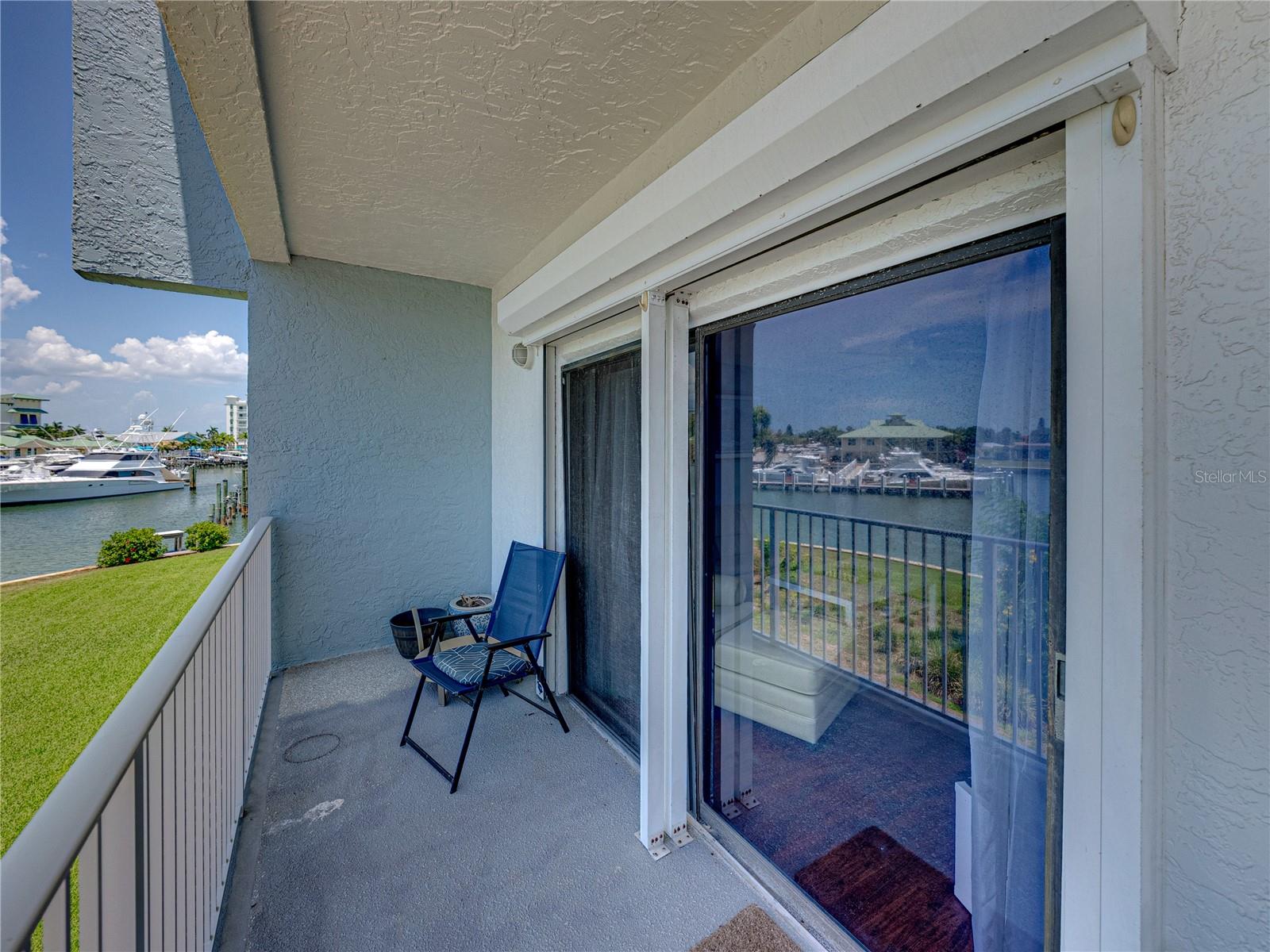 Image 32 of 73 For 340 Pinellas Bayway S 205