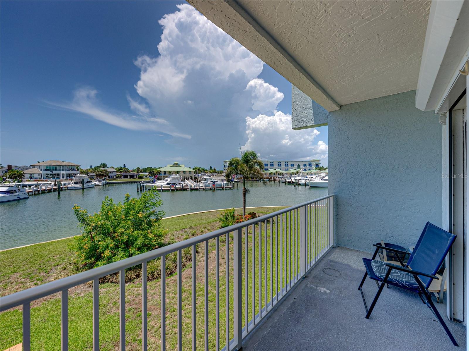 Image 33 of 73 For 340 Pinellas Bayway S 205