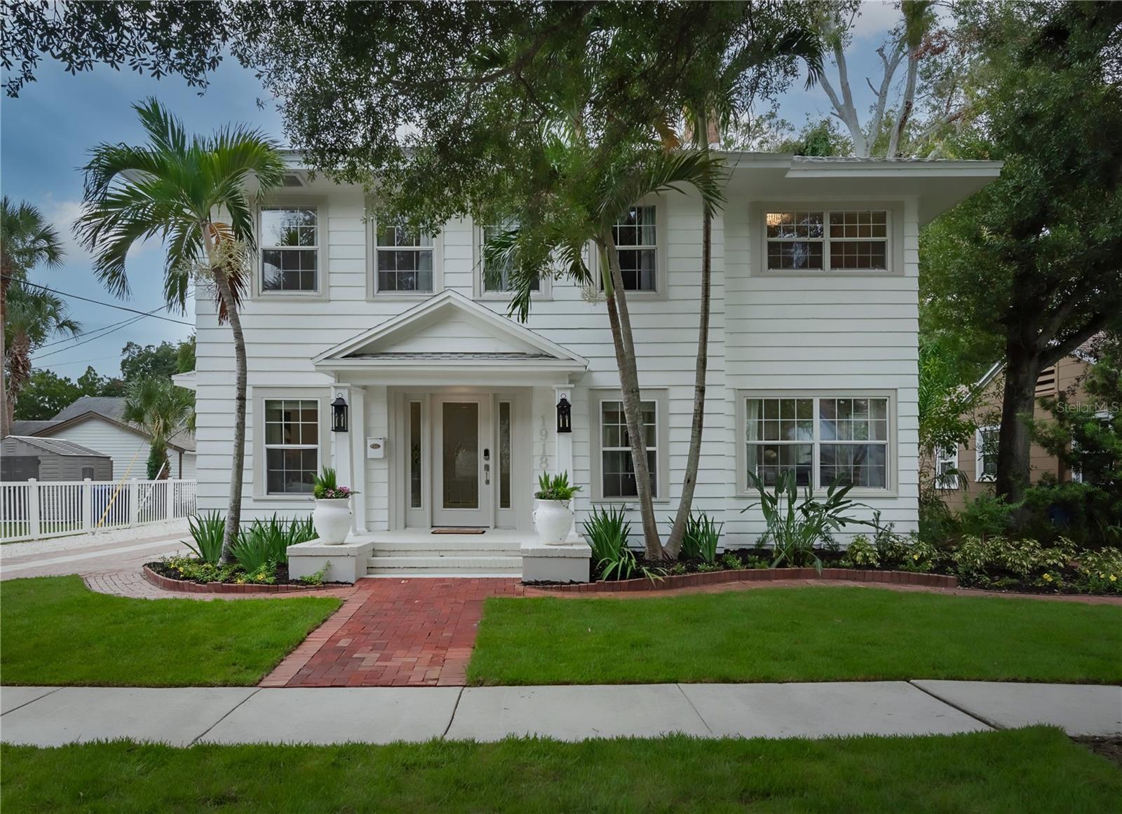 Details for 1918 10th Street N, SAINT PETERSBURG, FL 33704