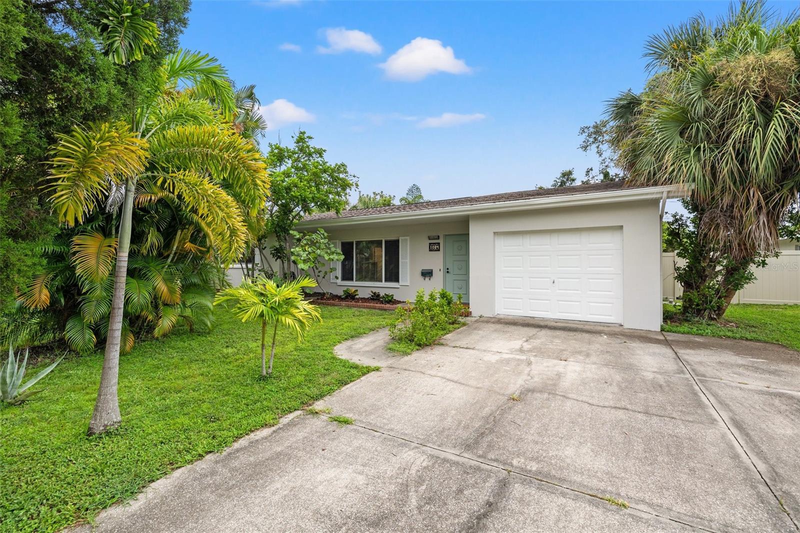 Details for 1084 39th Avenue Ne, SAINT PETERSBURG, FL 33703