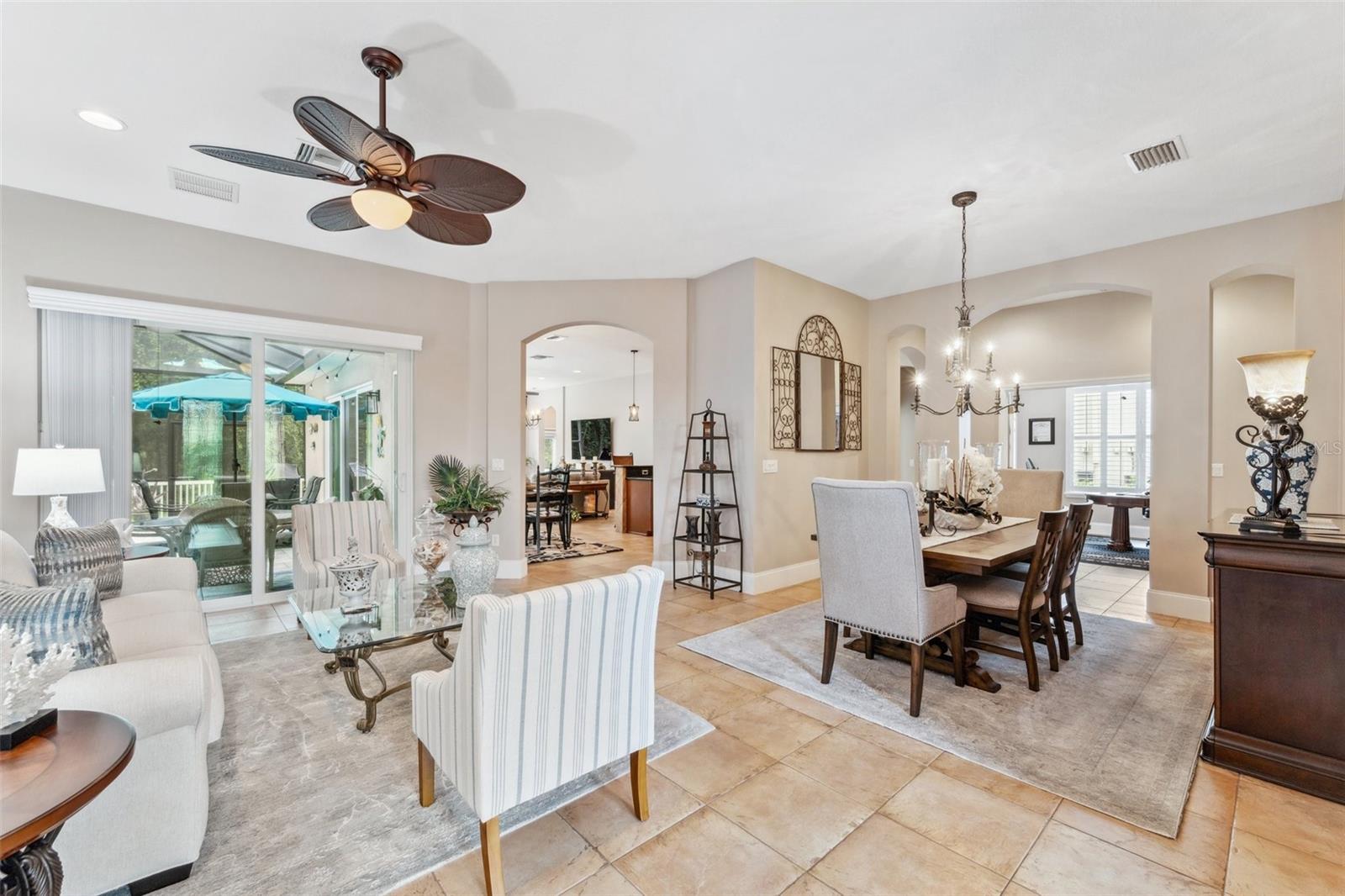 Listing photo id 6 for 11519 Belle Haven Drive