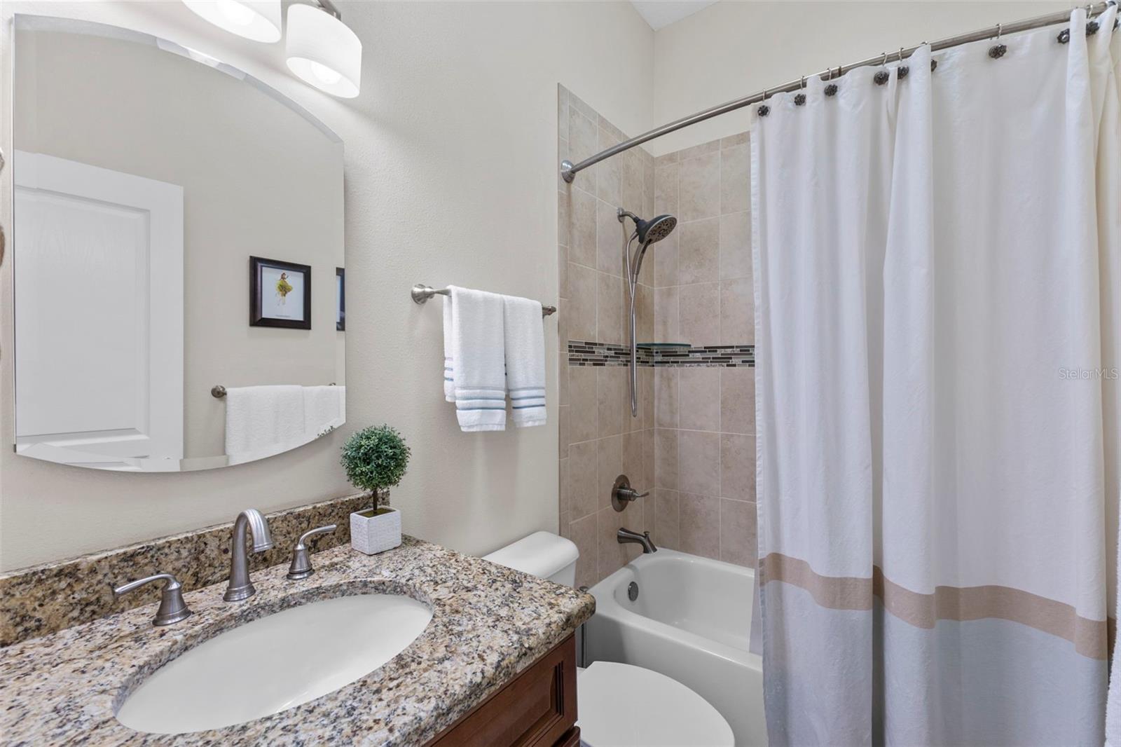 Listing photo id 29 for 14609 Canopy Drive