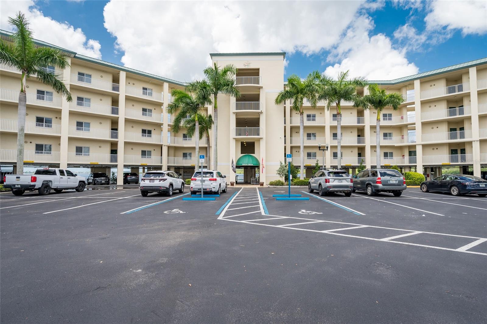 Image 2 of 25 For 8800 Bay Pines Boulevard 318