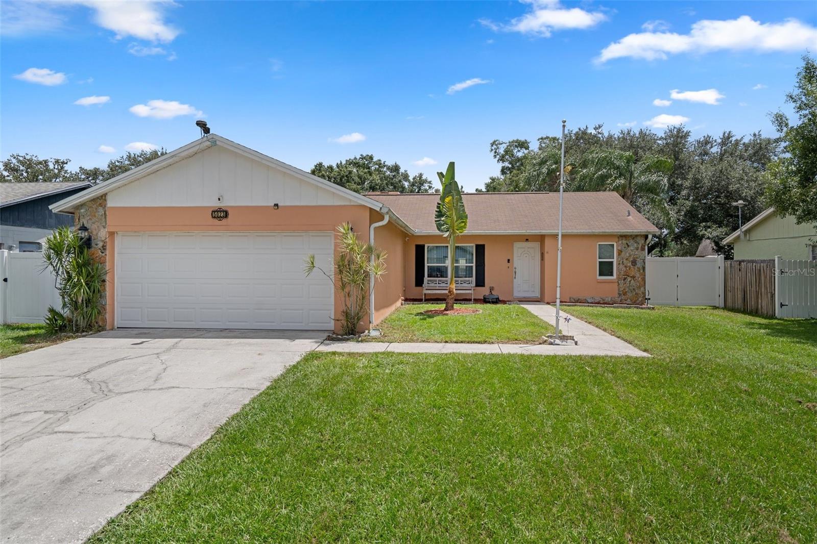 Details for 5023 Oakshire Drive, TAMPA, FL 33625